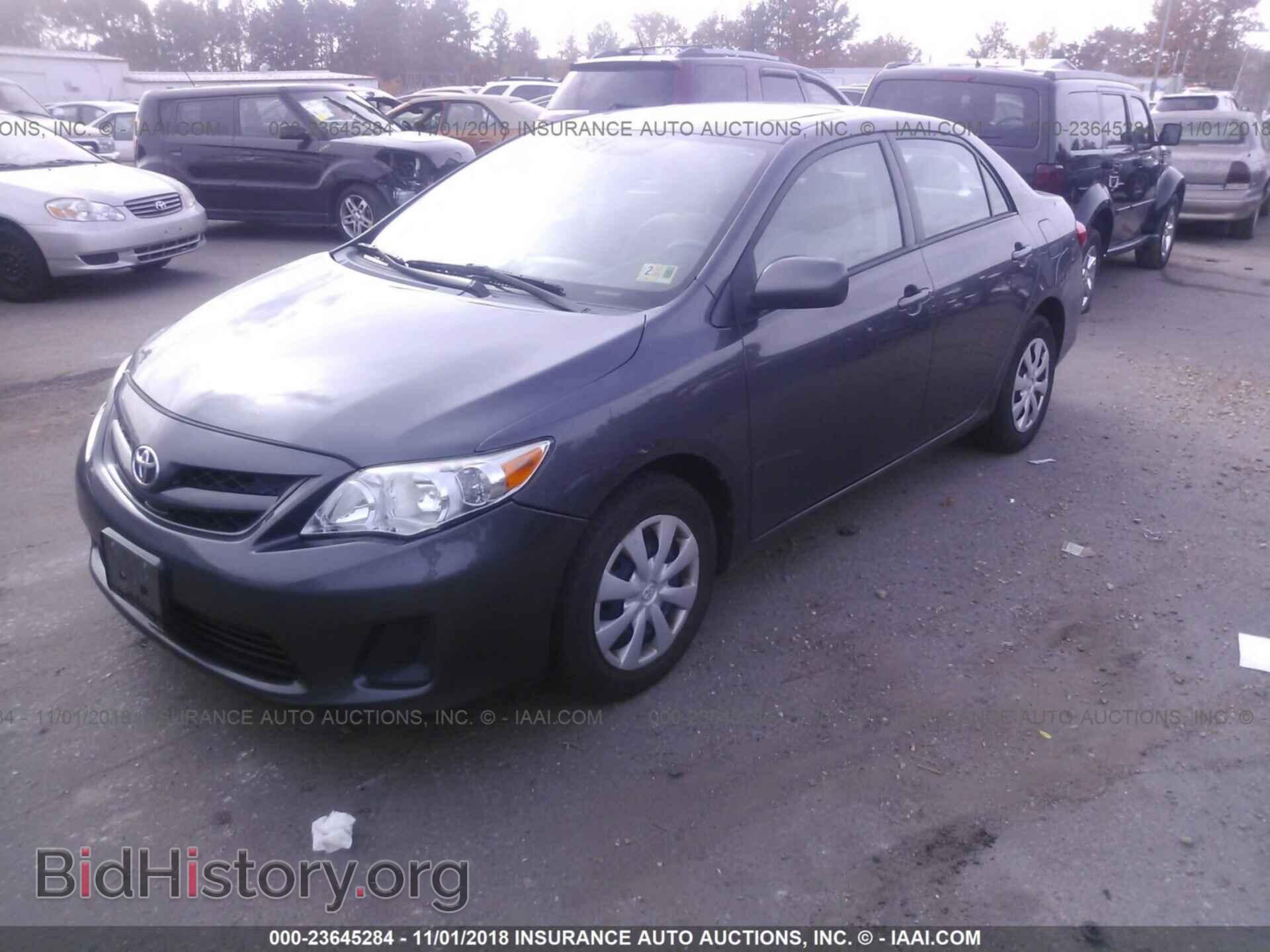 2011 Toyota Corolla - VIN: 2T1BU4EE3BC733029 - Фото 2