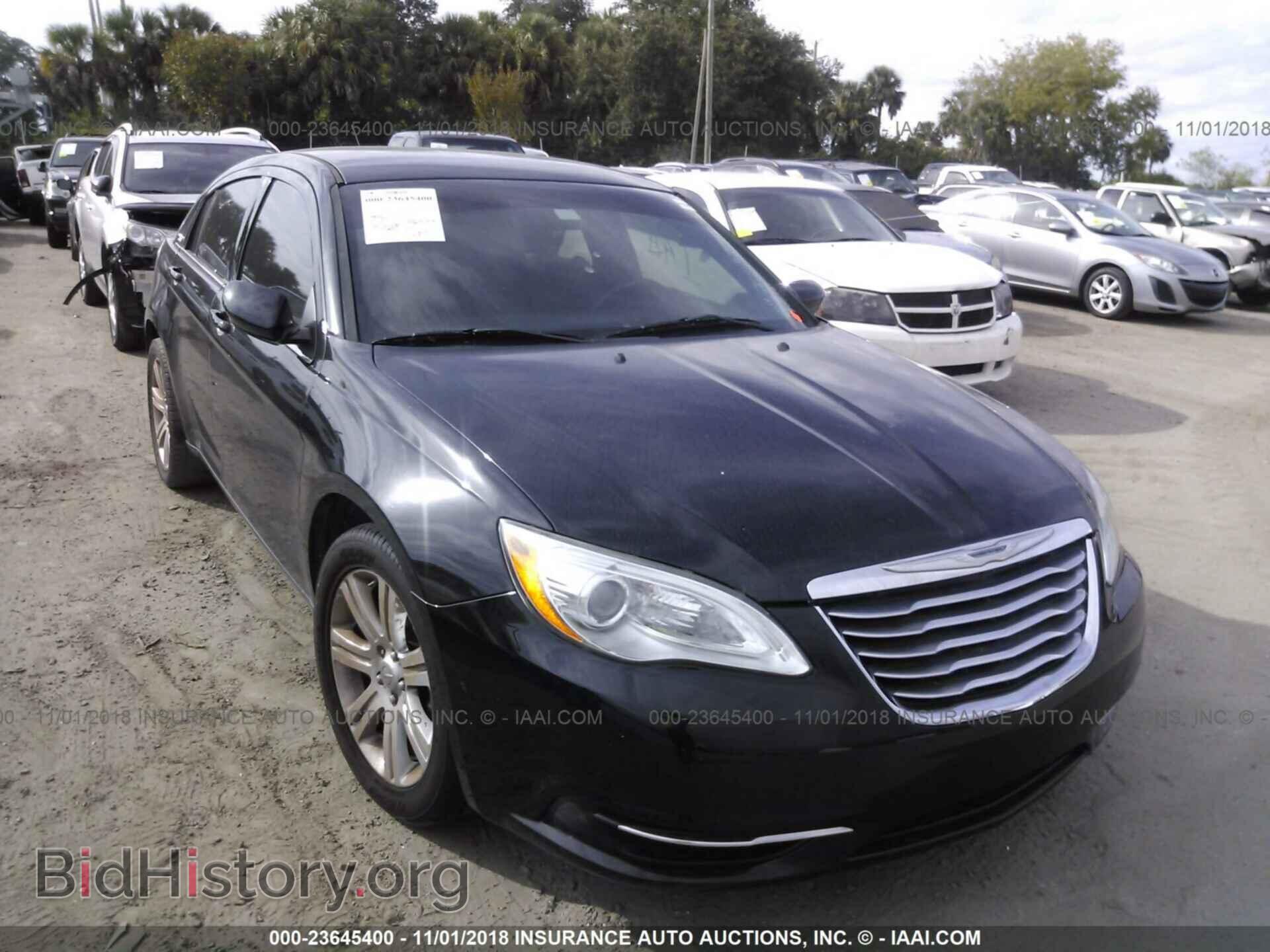 2013 Chrysler 200 - VIN: 1C3CCBAB4DN671636 - Photo 6