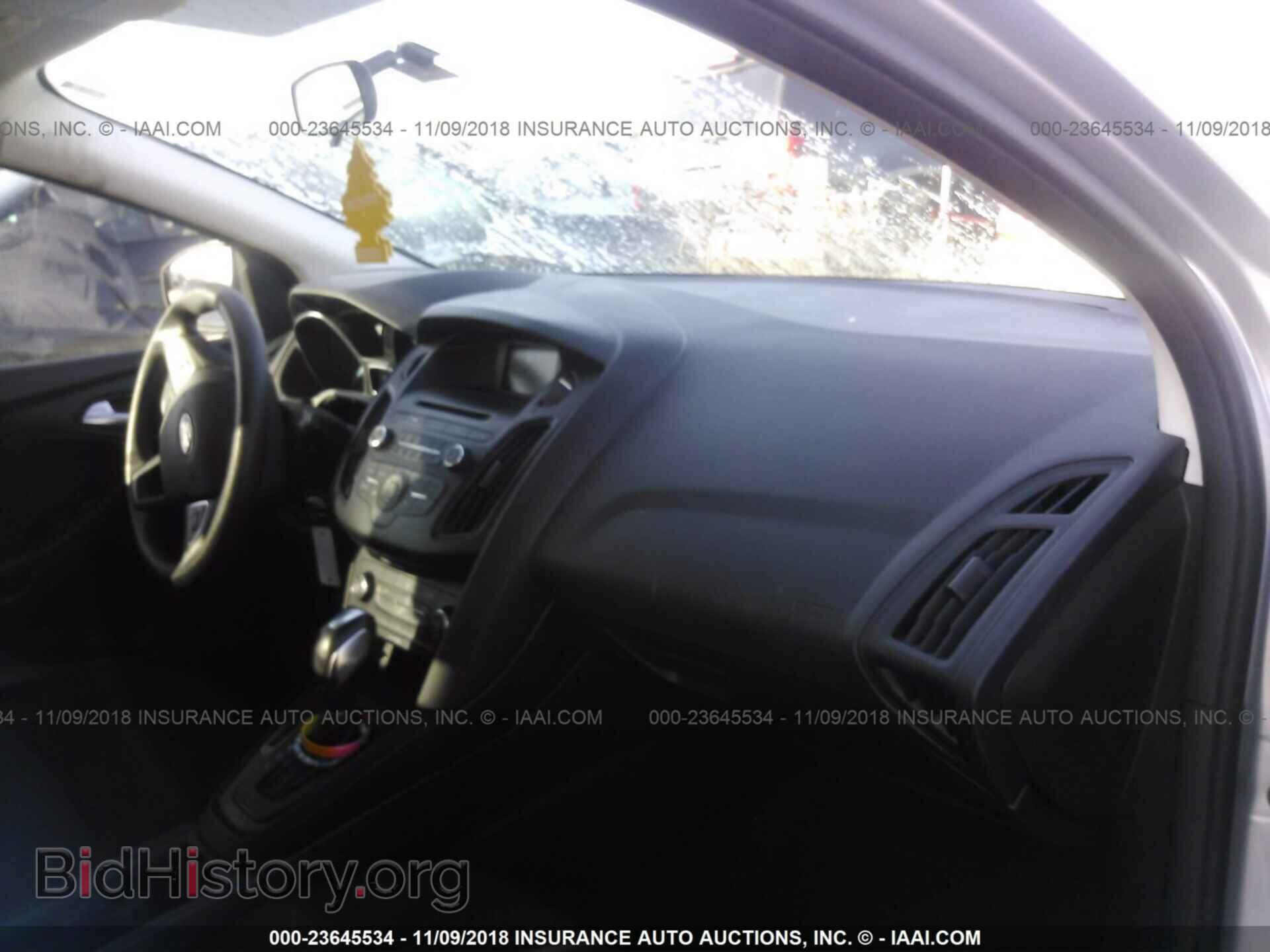 2015 Ford Focus - VIN: 1FADP3K27FL249292 - Photo 5