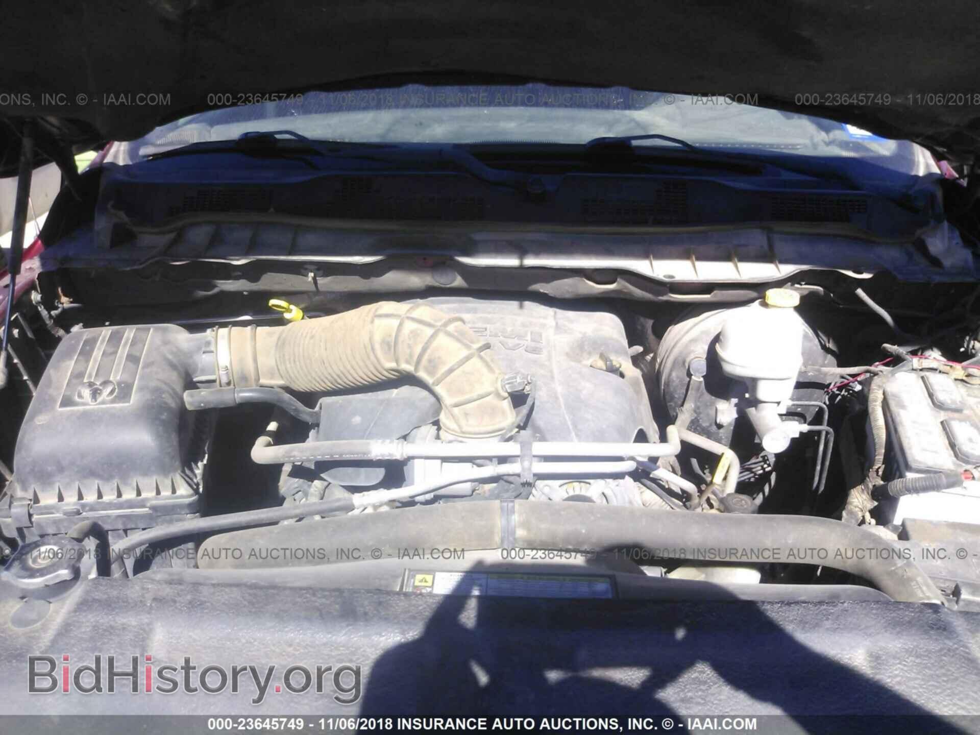 2011 Dodge Ram 1500 - VIN: 1D7RB1CT2BS614736 - Фото 10