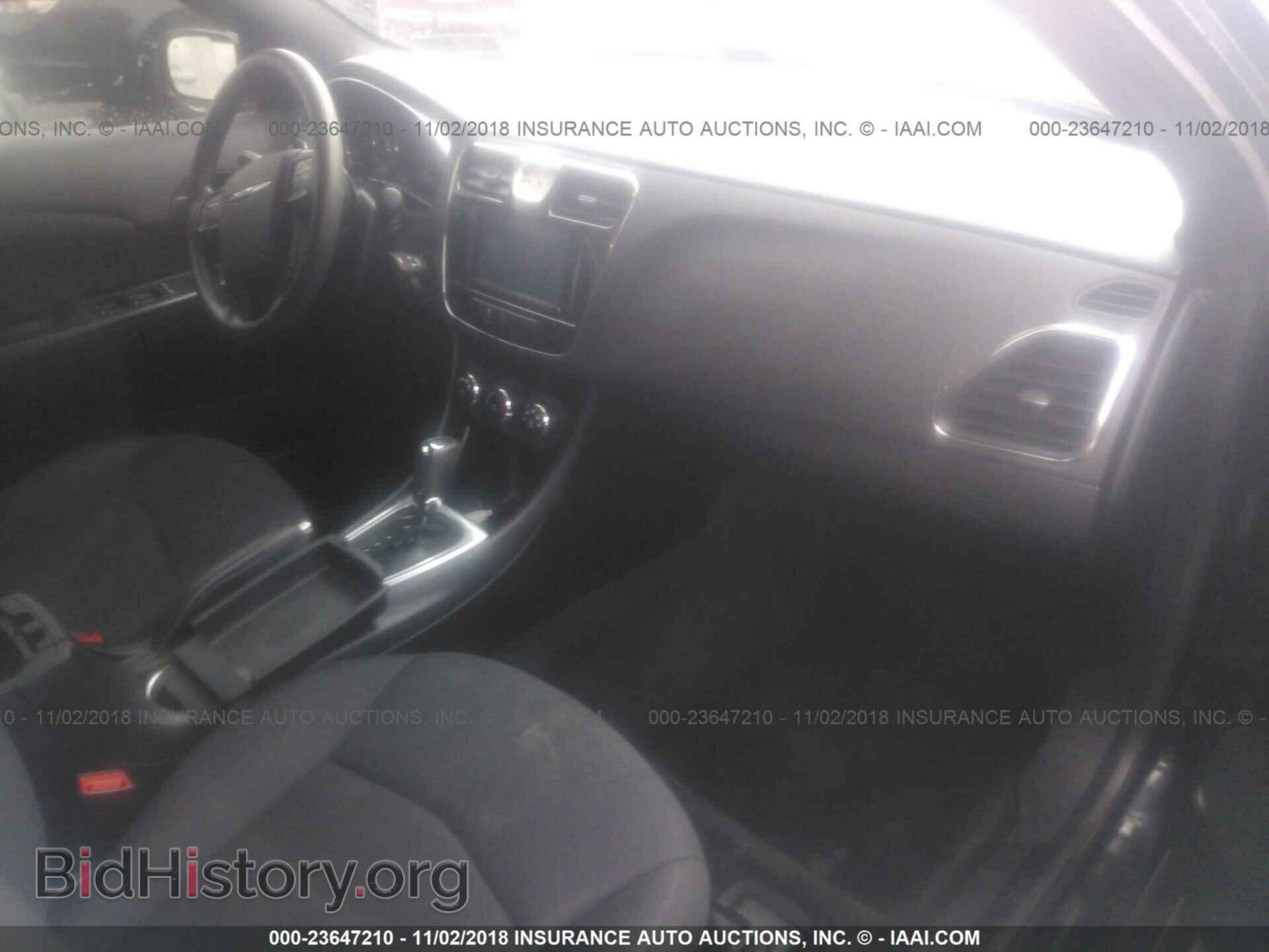 2013 Chrysler 200 - VIN: 1C3CCBAB9DN691669 - Photo 5