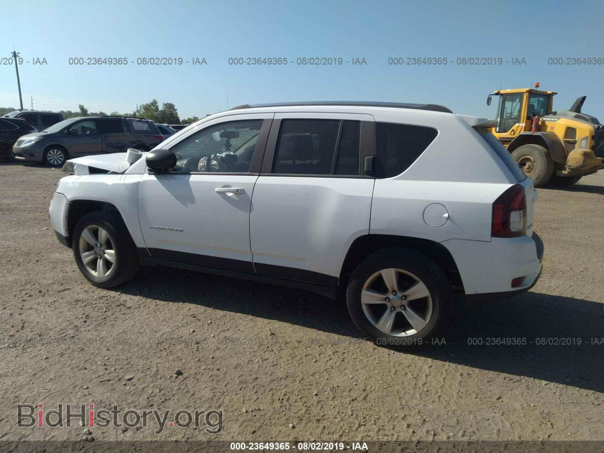 2014 JEEP COMPASS - VIN: 1C4NJDBB2ED728105 - Photo 3