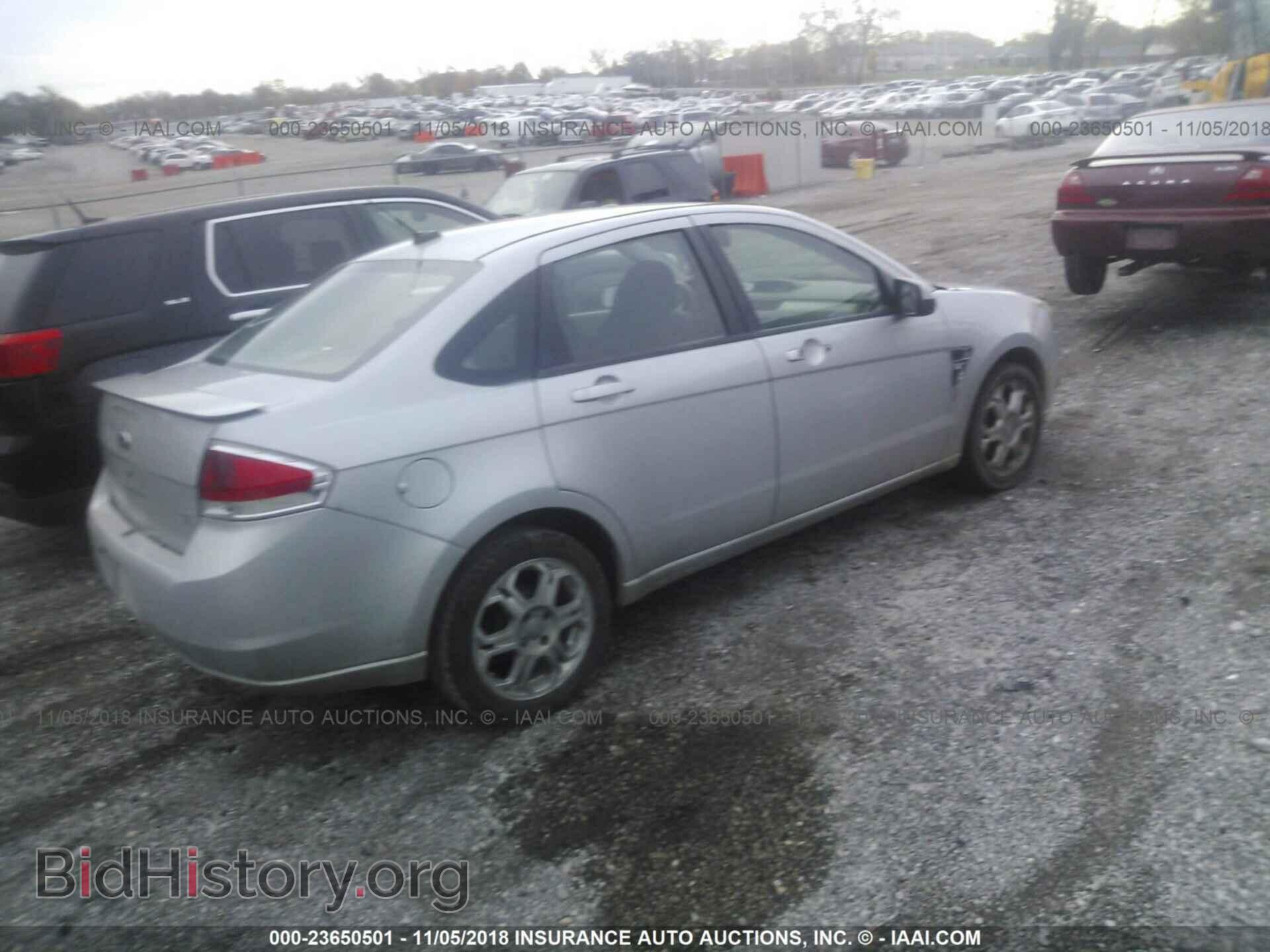 2008 FORD FOCUS - VIN: 1FAHP35N08W123736 - Фото 4