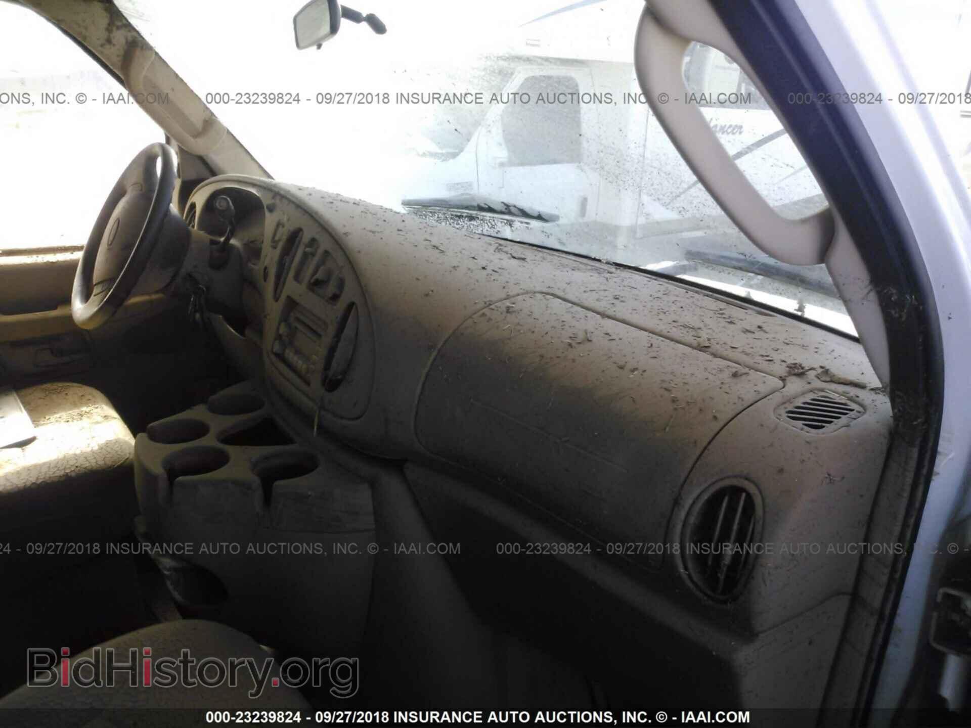 2006 FORD ECONOLINE - VIN: 1FDXE45S66DB41217 - Фото 5
