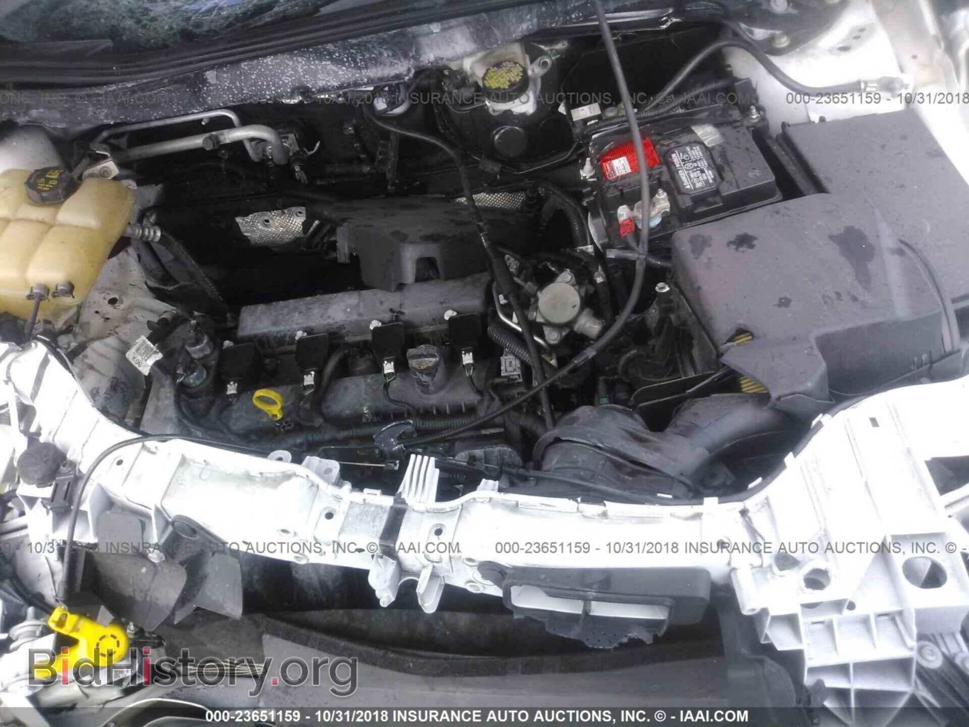 2016 Ford Focus - VIN: 1FADP3F2XGL385606 - Photo 10
