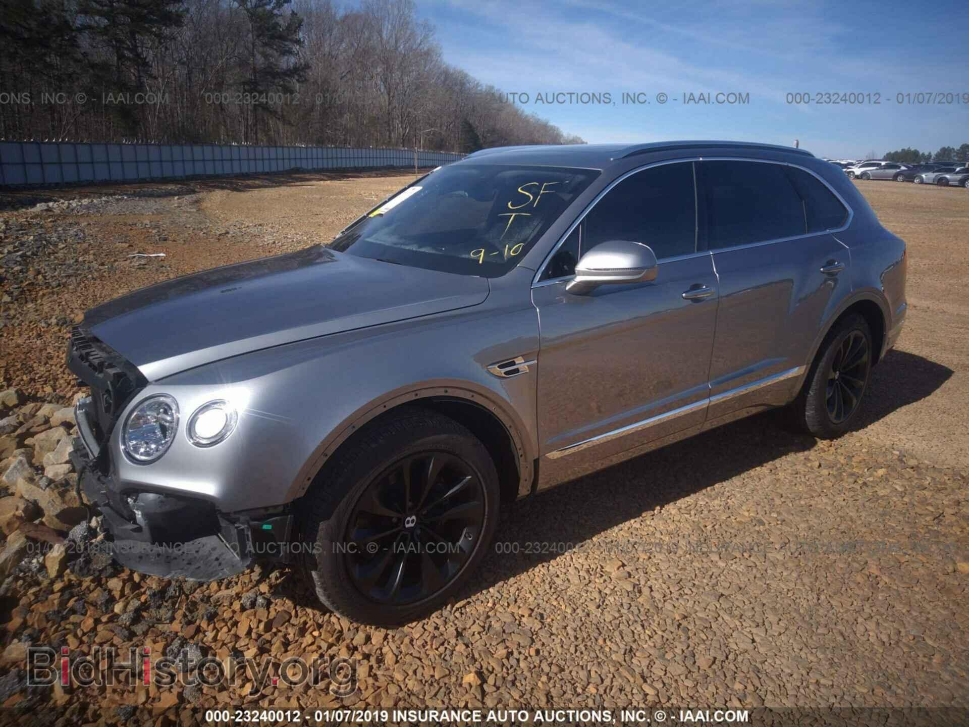 2018 BENTLEY BENTAYGA - VIN: SJAAC2ZVXJC017623 - Фото 2
