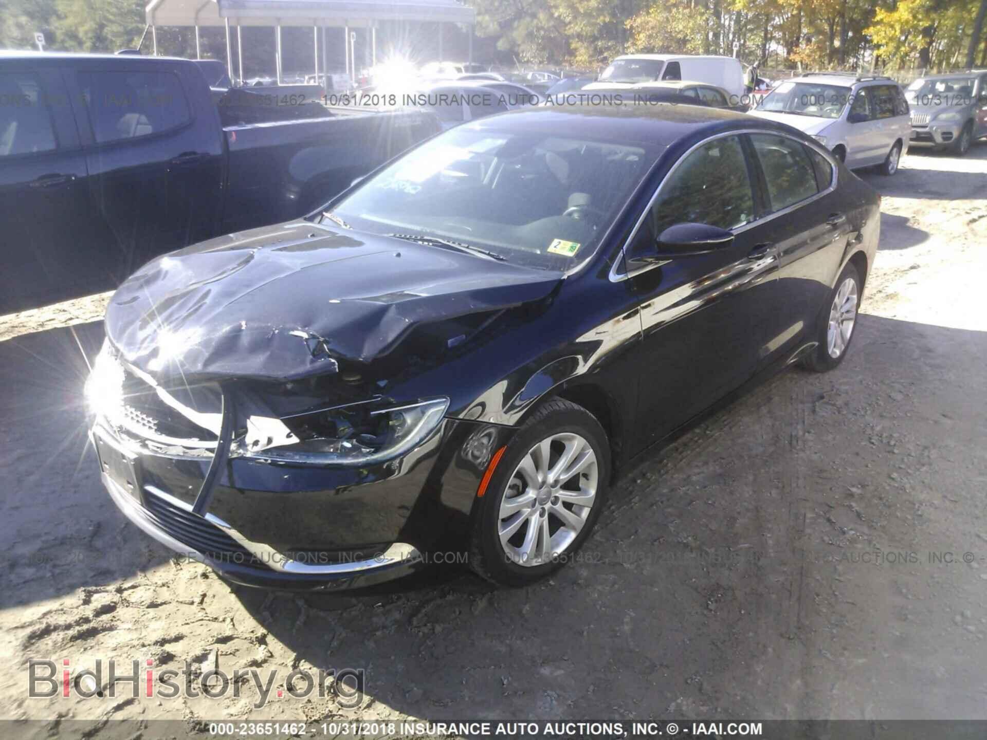 2015 Chrysler 200 - VIN: 1C3CCCAB4FN758848 - Photo 2
