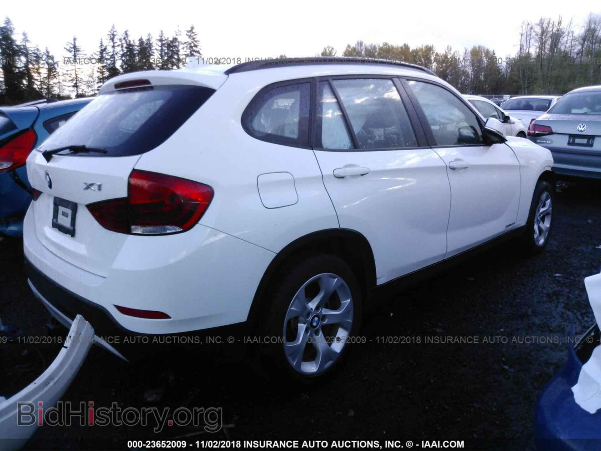 2014 Bmw X1 - VIN: WBAVM1C54EVW55972 - Фото 4