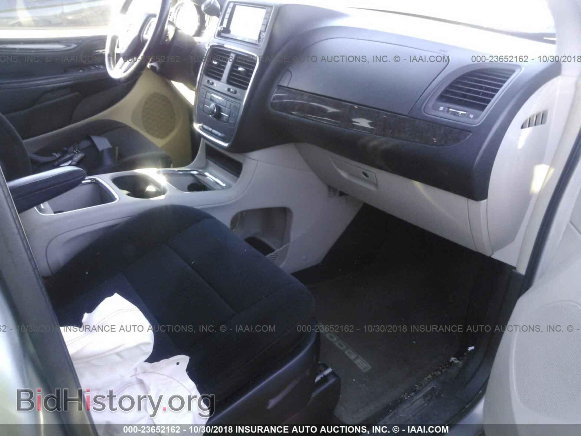 2011 Dodge Grand caravan - VIN: 2D4RN5DG8BR748570 - Фото 5