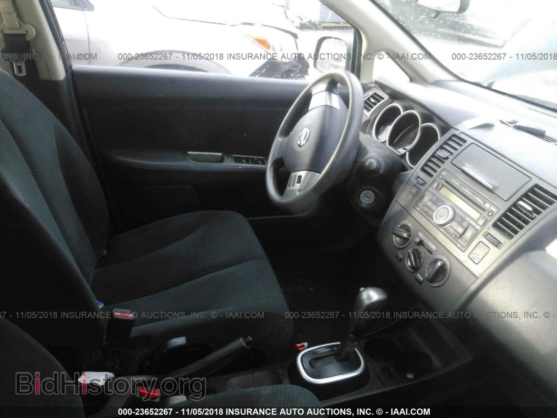 2011 Nissan Versa - VIN: 3N1BC1AP5BL417933 - Photo 5