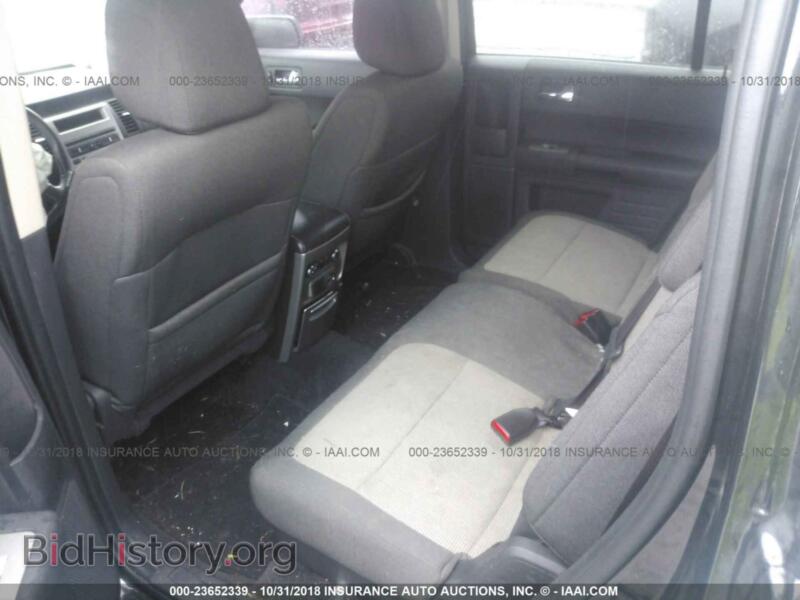 2011 Ford FLEX (VIN 2FMGK5BC1BBD22348) — photo 8 of 10