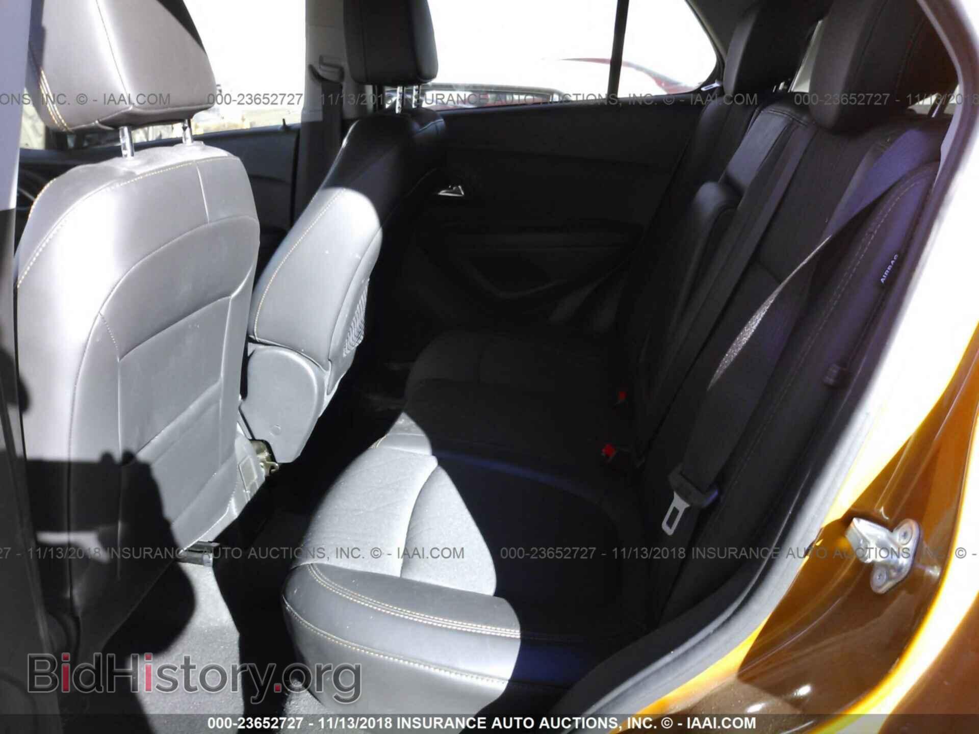 2017 CHEVROLET TRAX - VIN: 3GNCJPSB0HL160824 - Фото 8