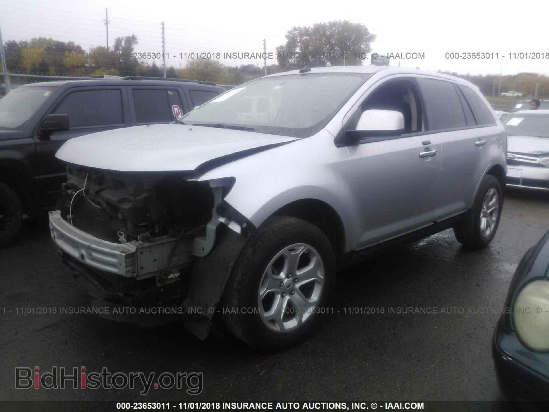2011 Ford Edge - VIN: 2FMDK3JC6BBA50257 - Фото 2