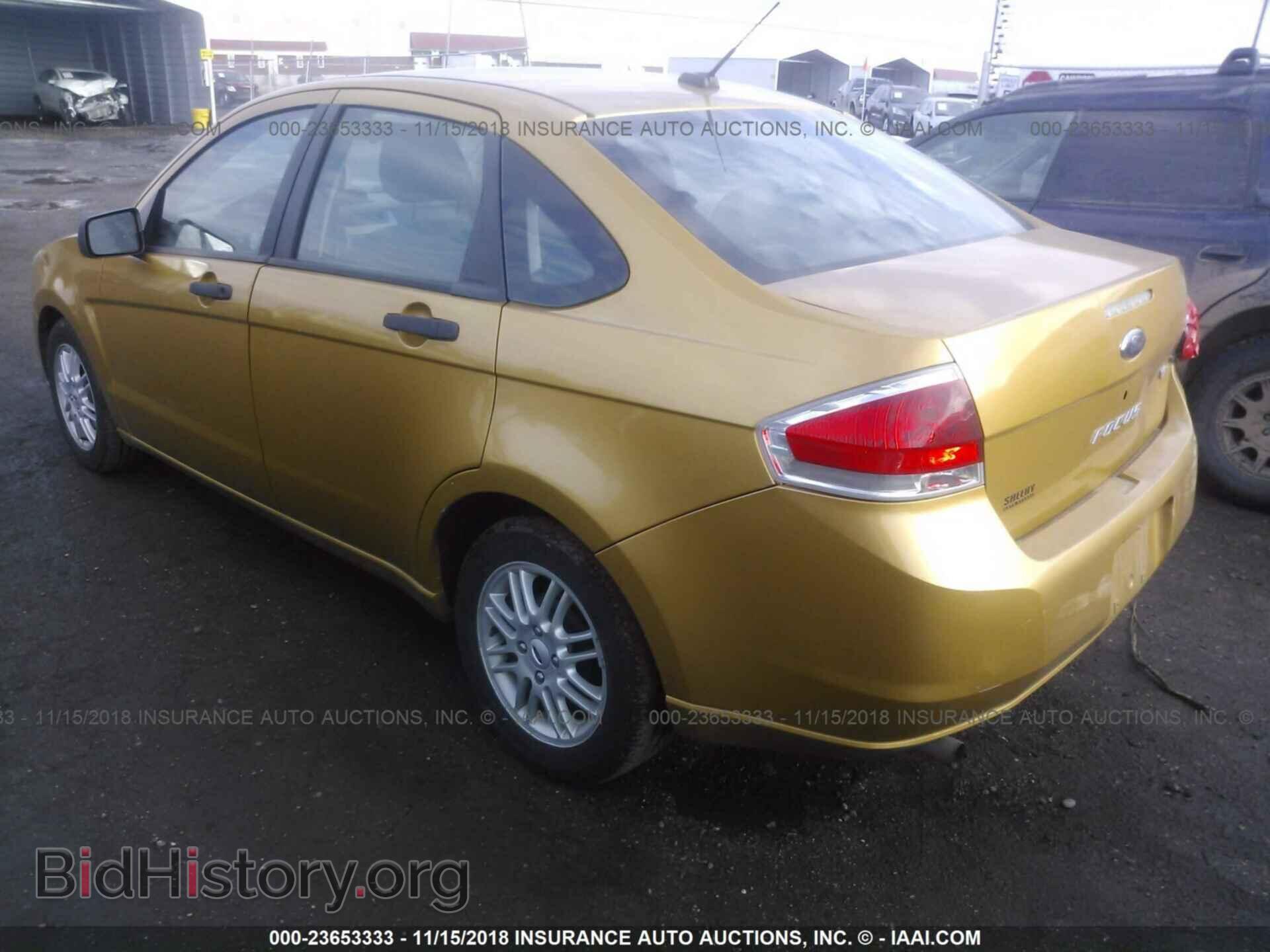2009 FORD FOCUS - VIN: 1FAHP35NX9W160424 - Фото 3
