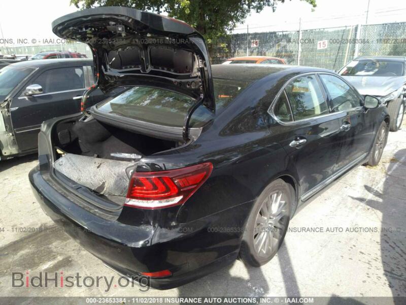 2013 Lexus LS (VIN JTHBL5EFXD5122656) — фото 4 из 10