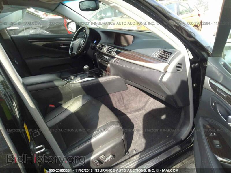 2013 Lexus LS (VIN JTHBL5EFXD5122656) — фото 5 из 10
