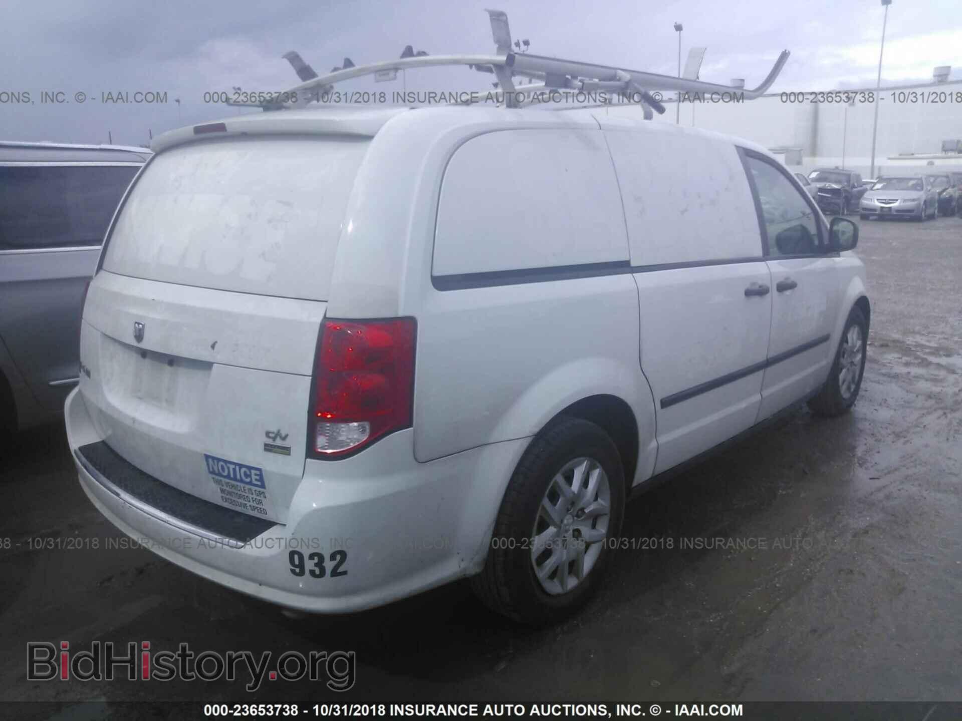 2014 Ram Tradesman - VIN: 2C4RRGAG2ER349949 - Фото 4