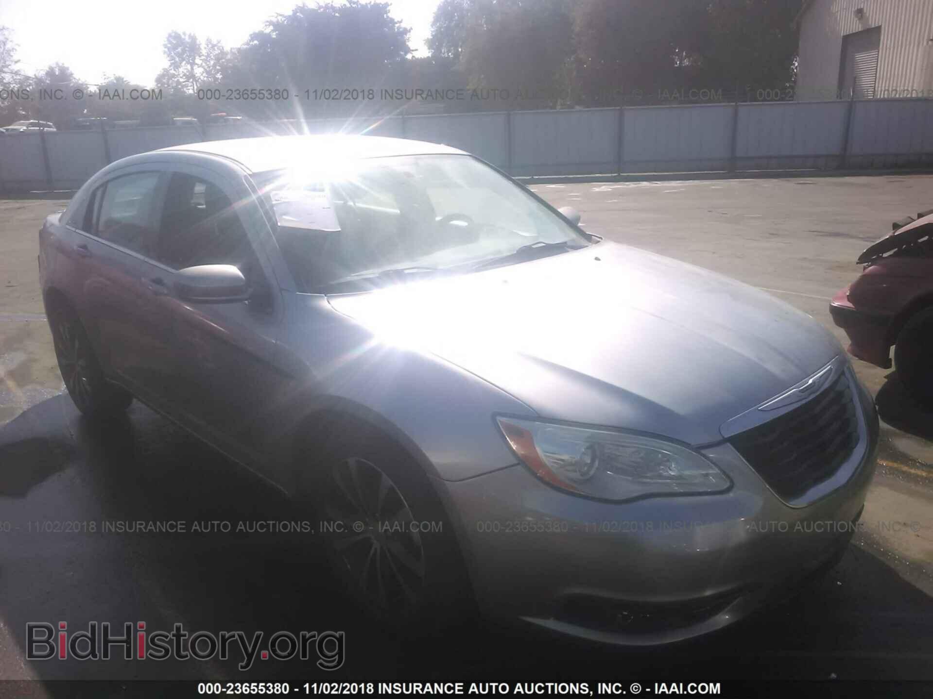 Фотография 1C3CCBBB2DN645860 - Chrysler 200 2013