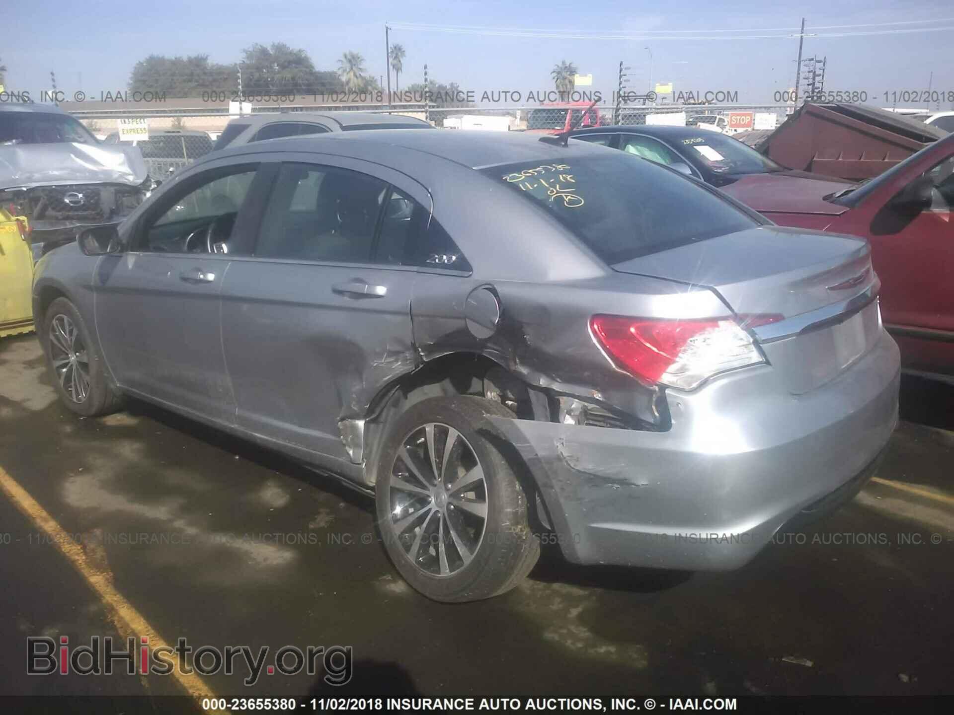 2013 Chrysler 200 - VIN: 1C3CCBBB2DN645860 - Photo 3