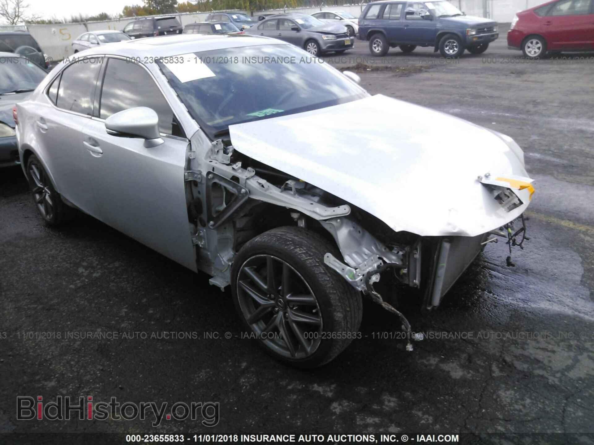 Фотография JTHBE1D25F5019603 - LEXUS IS 2015