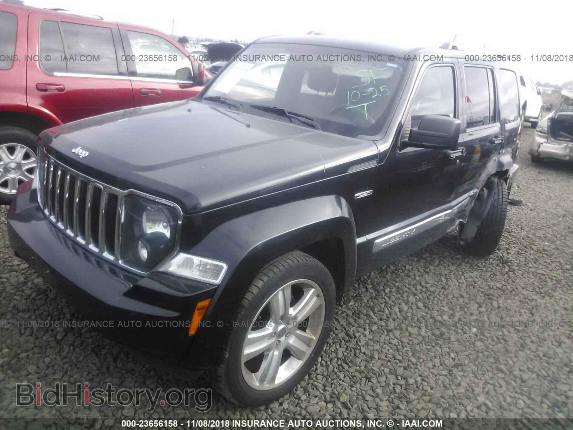 2012 Jeep Liberty - VIN: 1C4PJMFK1CW151104 - Фото 2