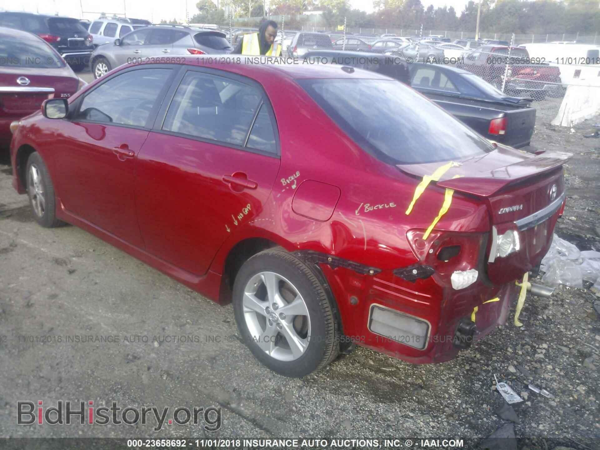 2011 Toyota Corolla - VIN: 2T1BU4EE0BC656331 - Фото 3