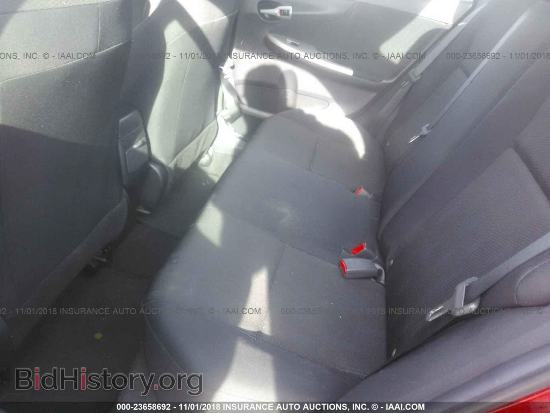 2011 Toyota Corolla - VIN: 2T1BU4EE0BC656331 - Фото 8