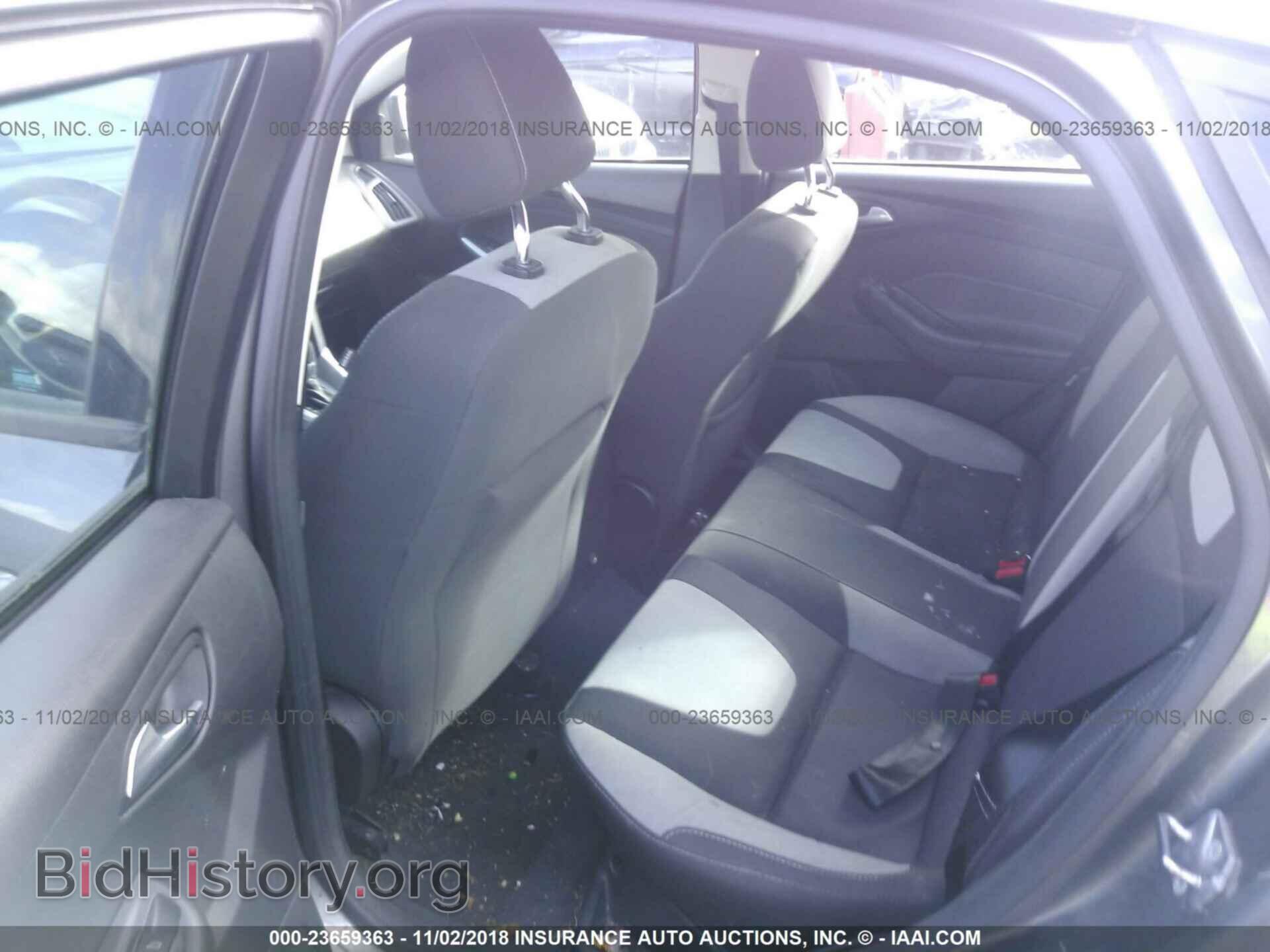 2012 Ford Focus - VIN: 1FAHP3F25CL355764 - Photo 8