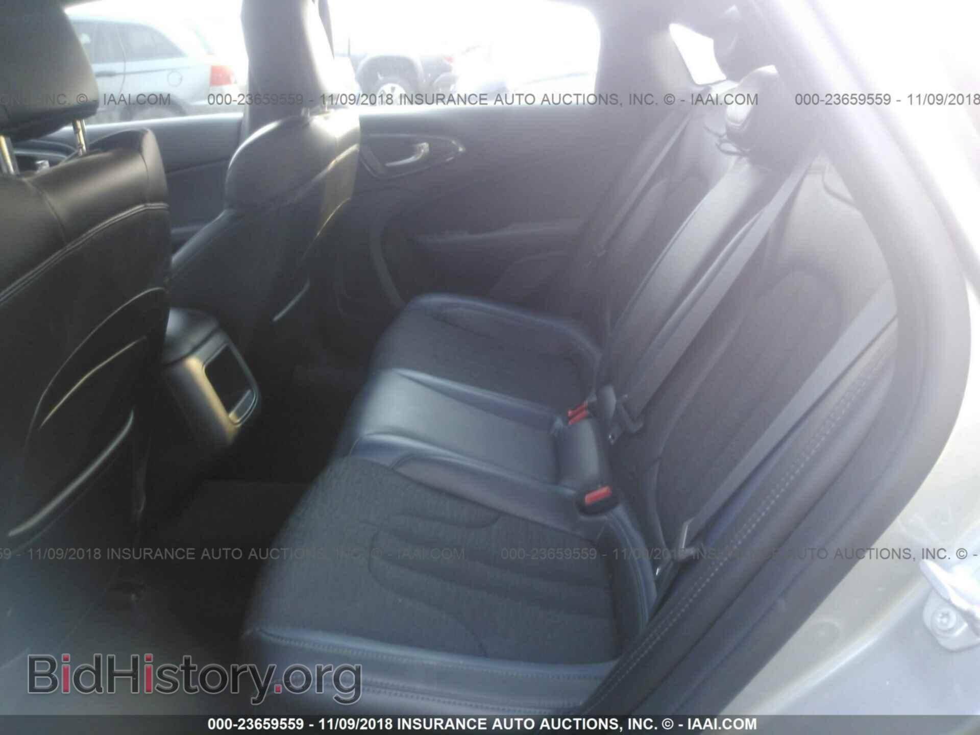 2016 Chrysler 200 - VIN: 1C3CCCBB2GN187862 - Photo 8