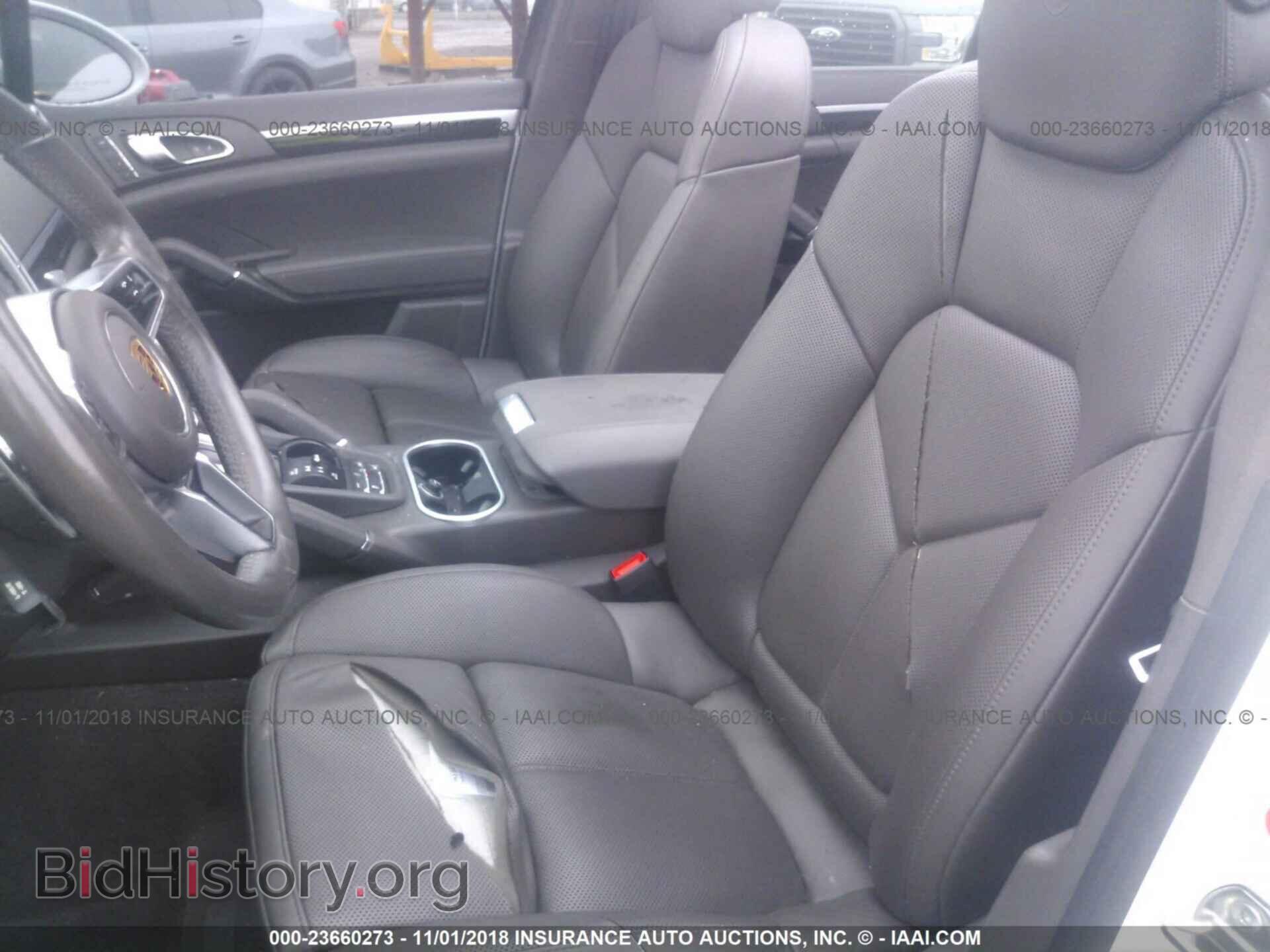 2017 PORSCHE CAYENNE - VIN: WP1AA2A24HKA85016 - Фото 6