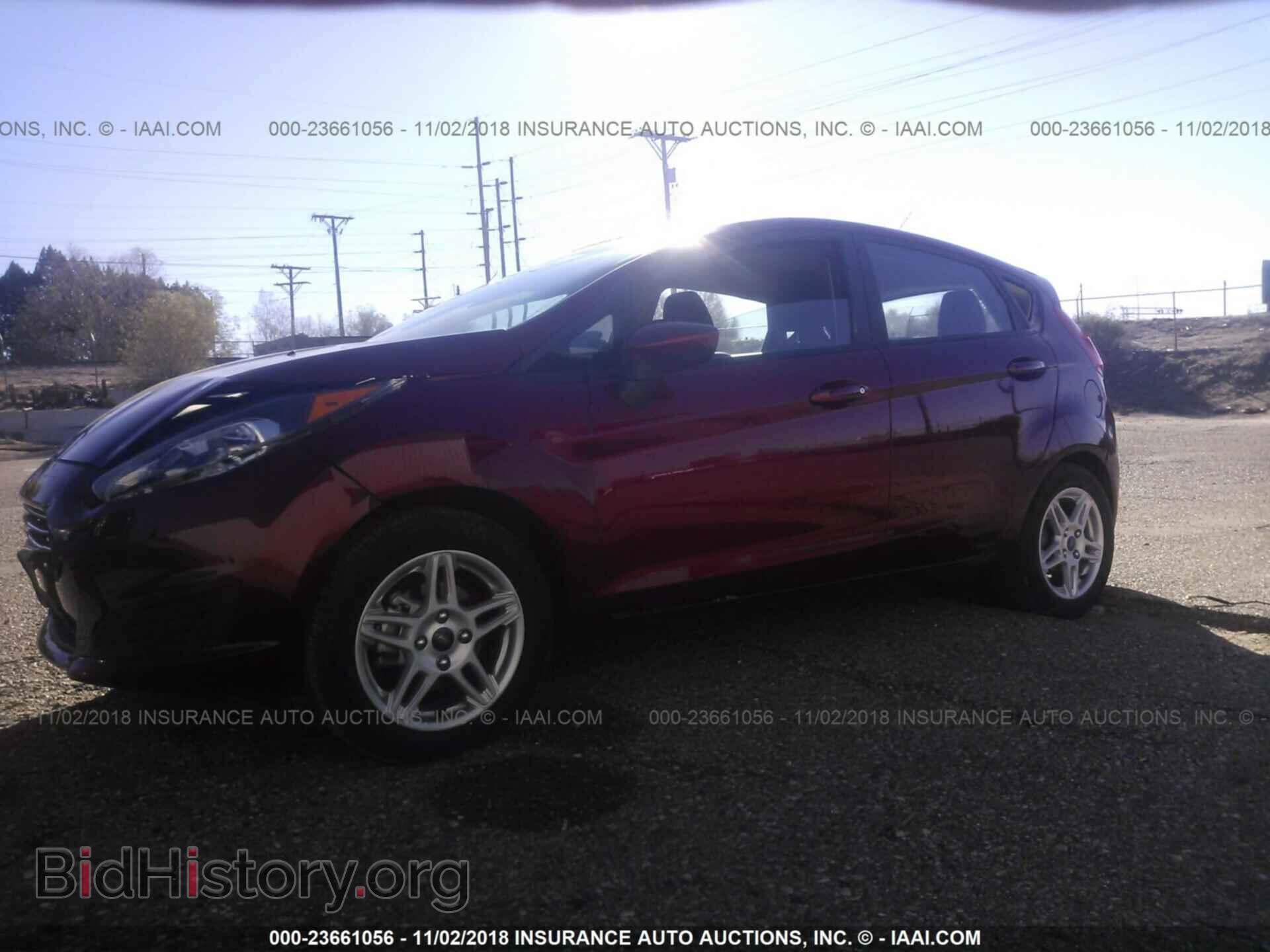 2017 Ford Fiesta - VIN: 3FADP4EJ8HM113294 - Photo 2