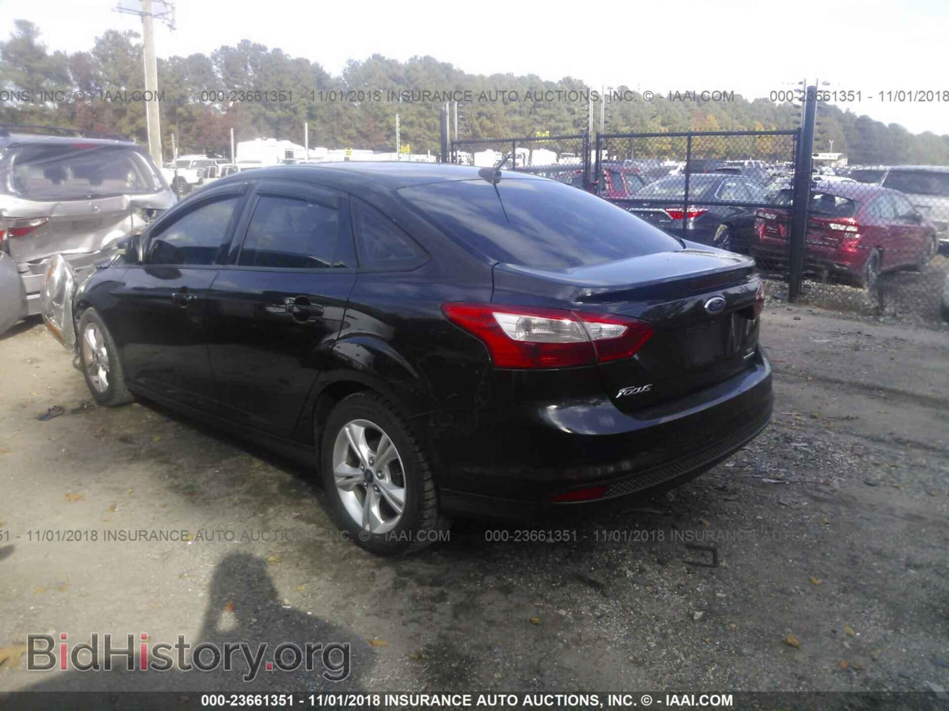2013 Ford Focus - VIN: 1FADP3F22DL333897 - Фото 3