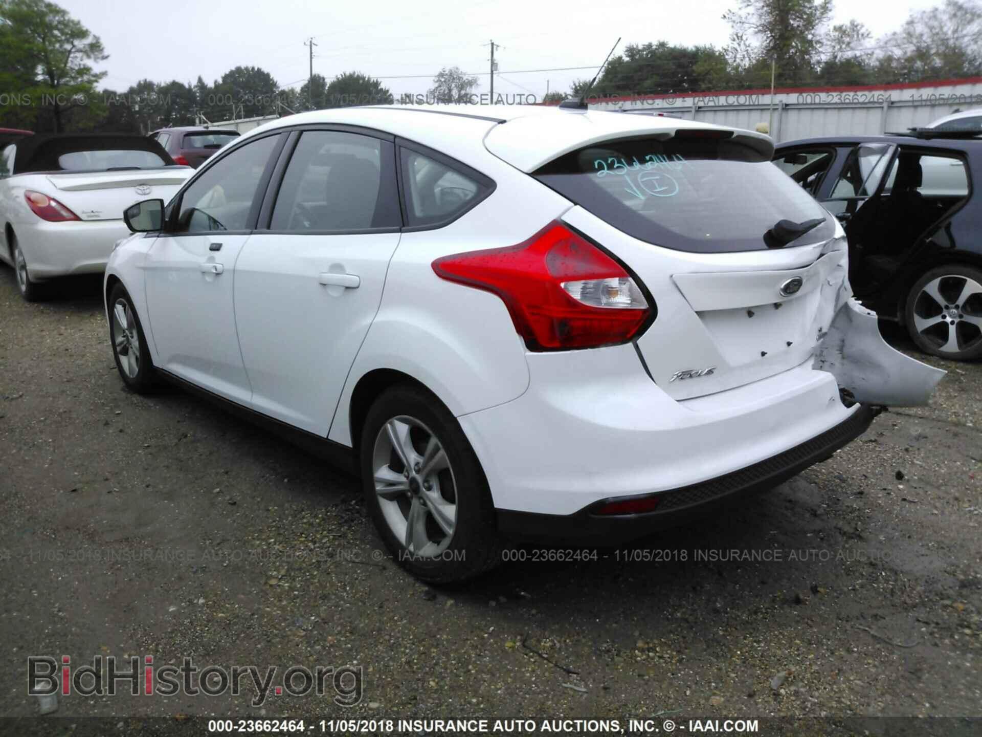2014 Ford Focus - VIN: 1FADP3K23EL447639 - Photo 3