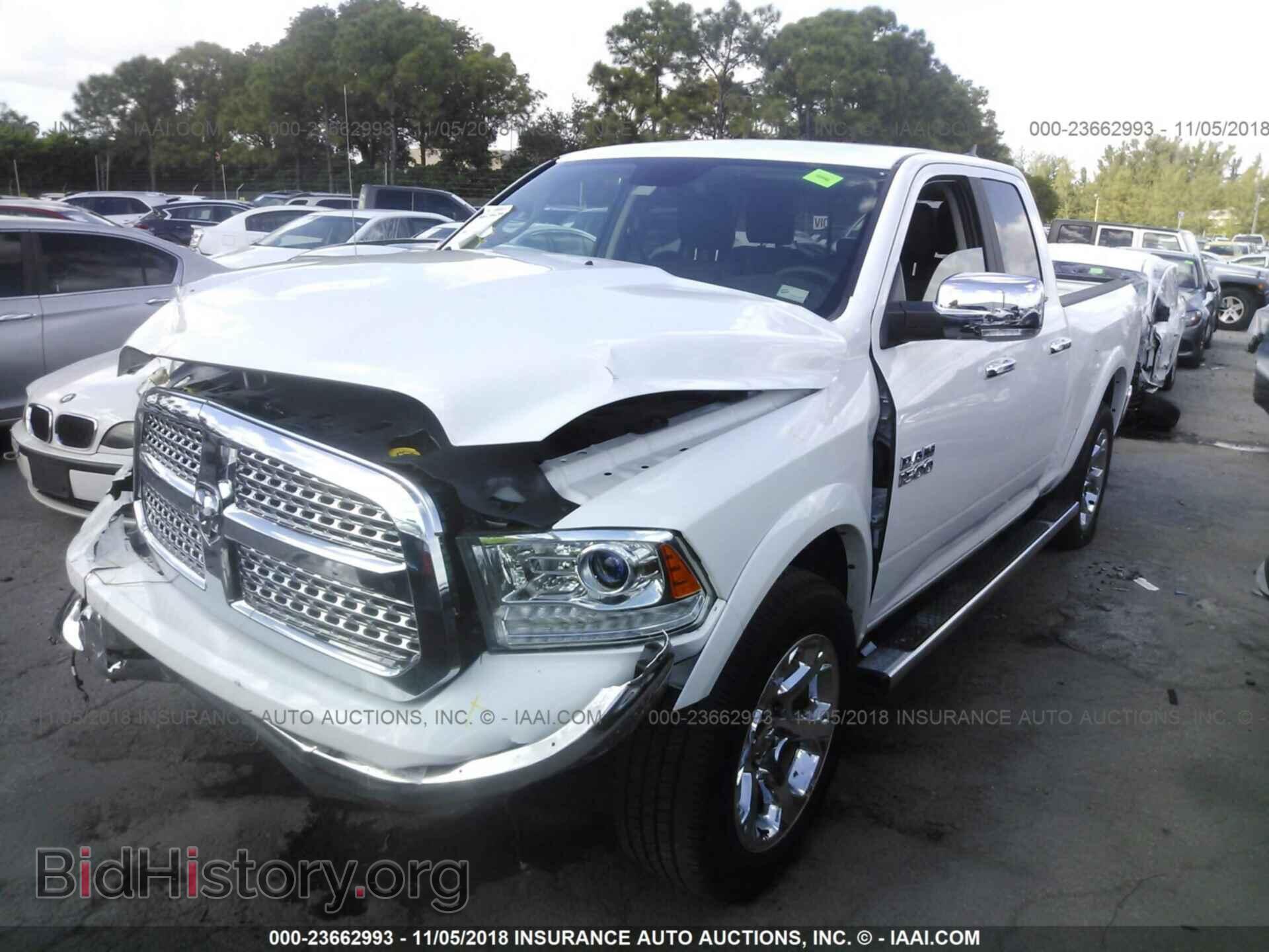 2017 RAM 1500 - VIN: 1C6RR6JG5HS651692 - Фото 2