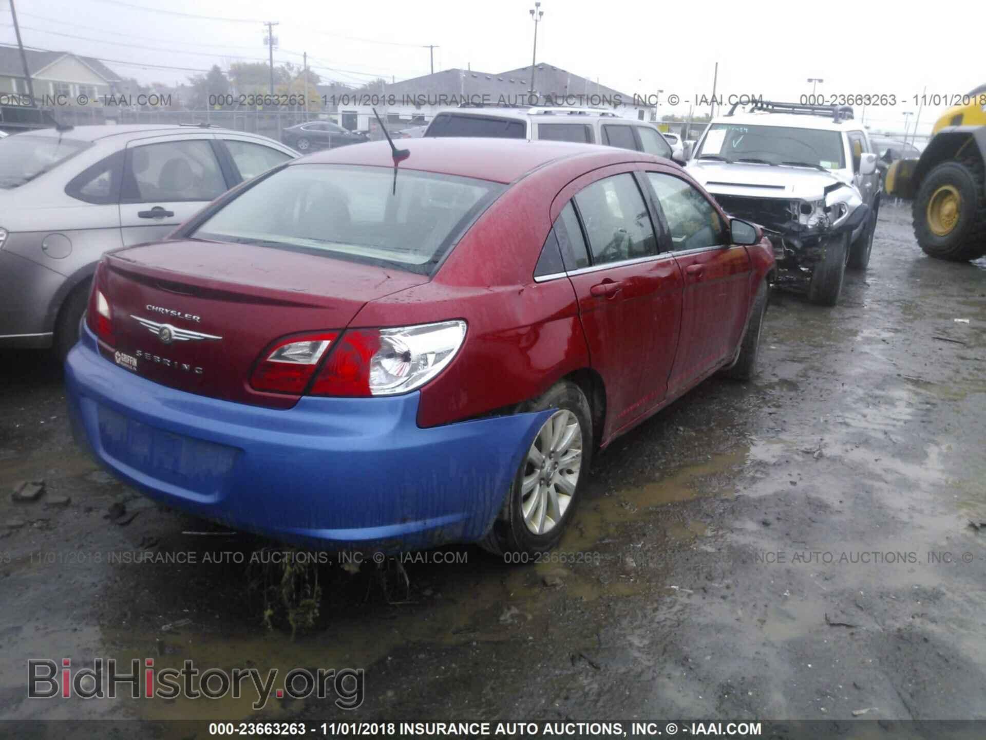 2010 CHRYSLER SEBRING - VIN: 1C3CC5FB8AN118767 - Photo 4