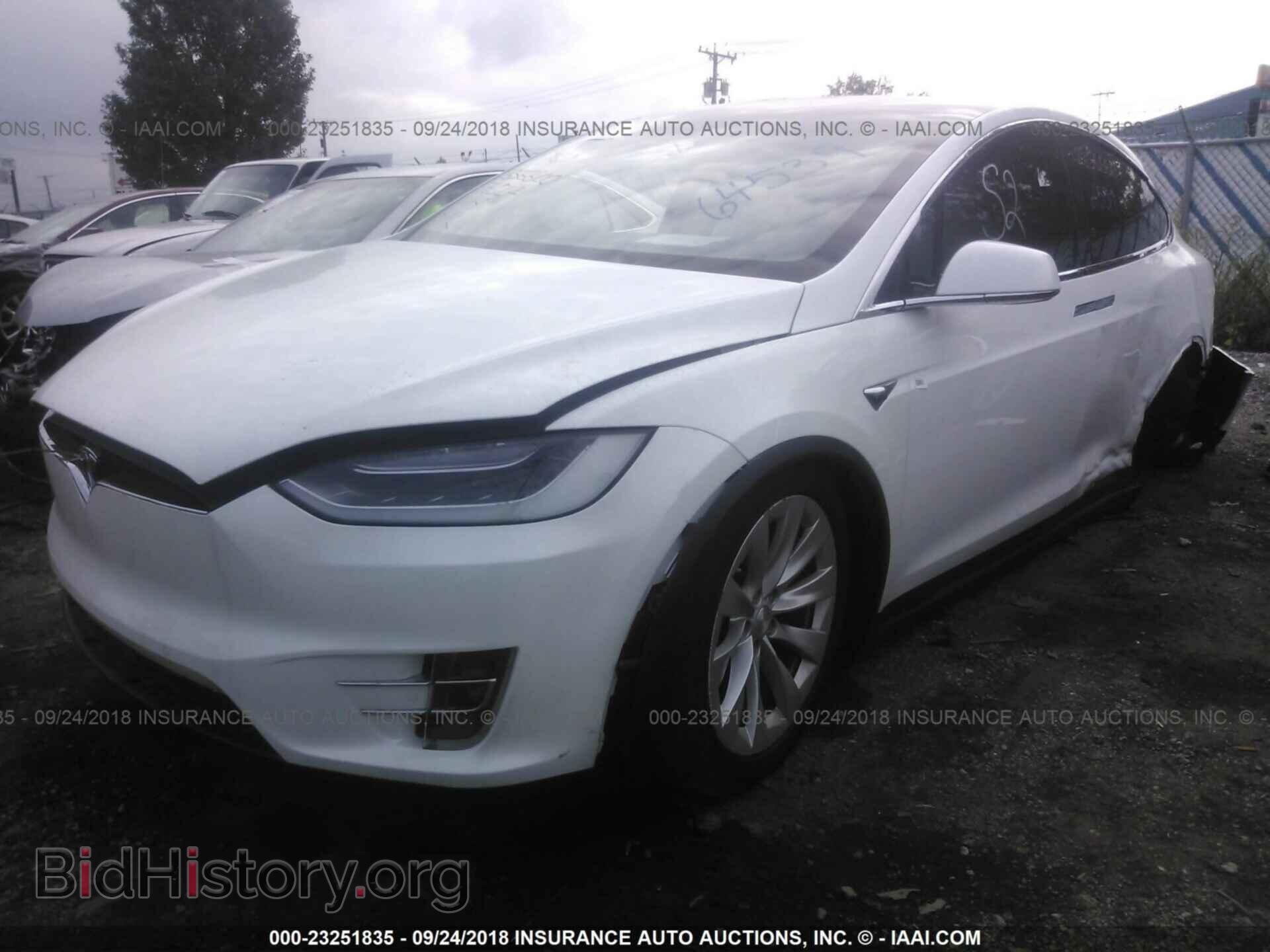 2017 TESLA MODEL X - VIN: 5YJXCBE27HF049382 - Фото 2