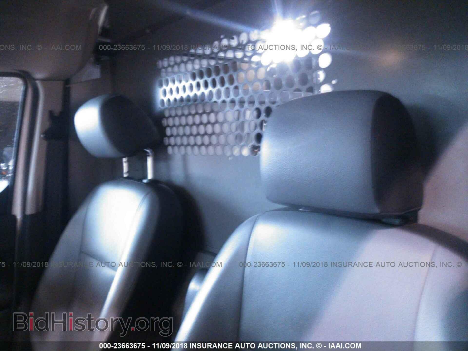 2015 Ford Transit - VIN: NM0LS7E70F1188833 - Фото 8