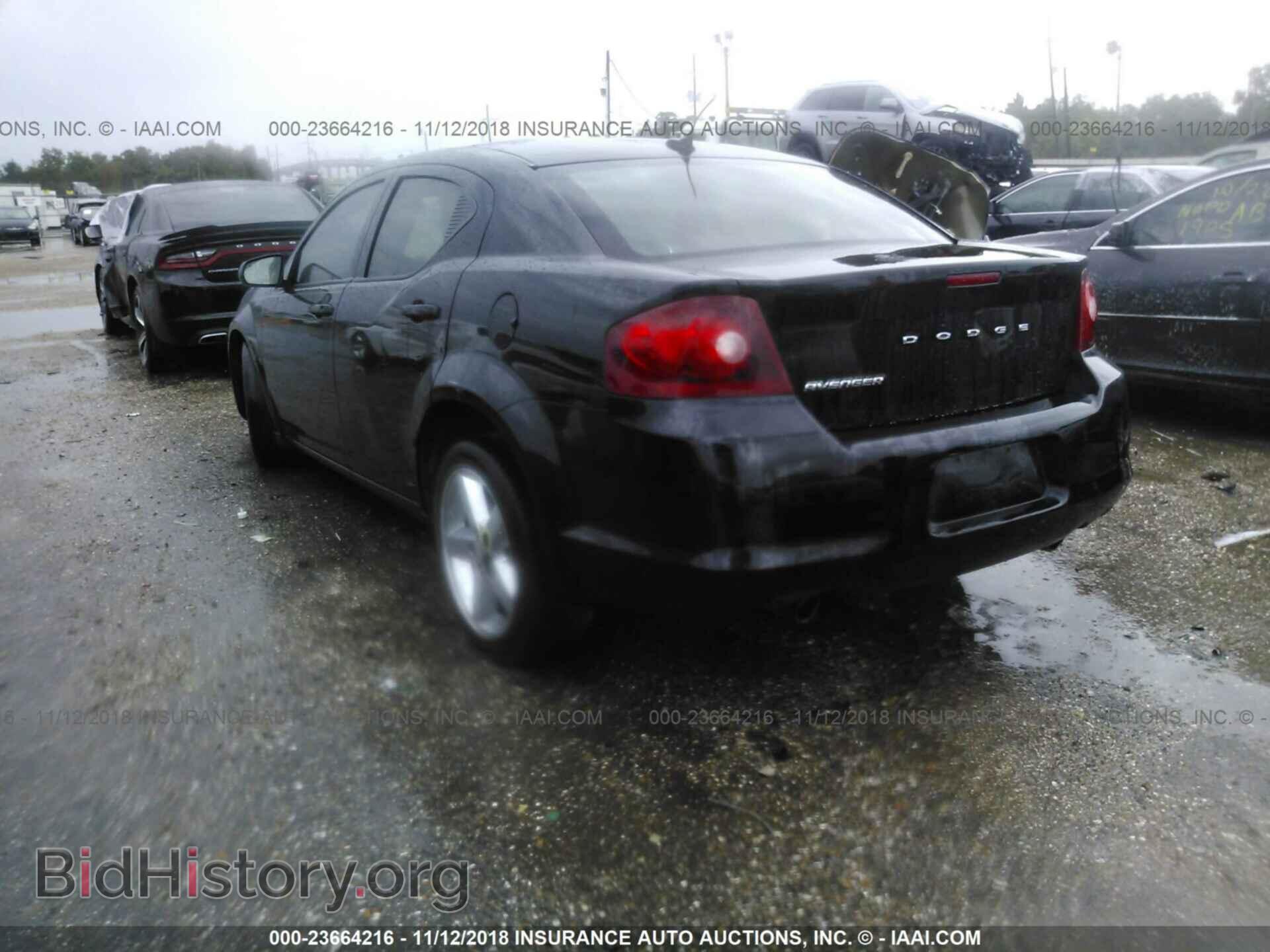 2011 Dodge Avenger - VIN: 1B3BD2FGXBN573623 - Photo 3