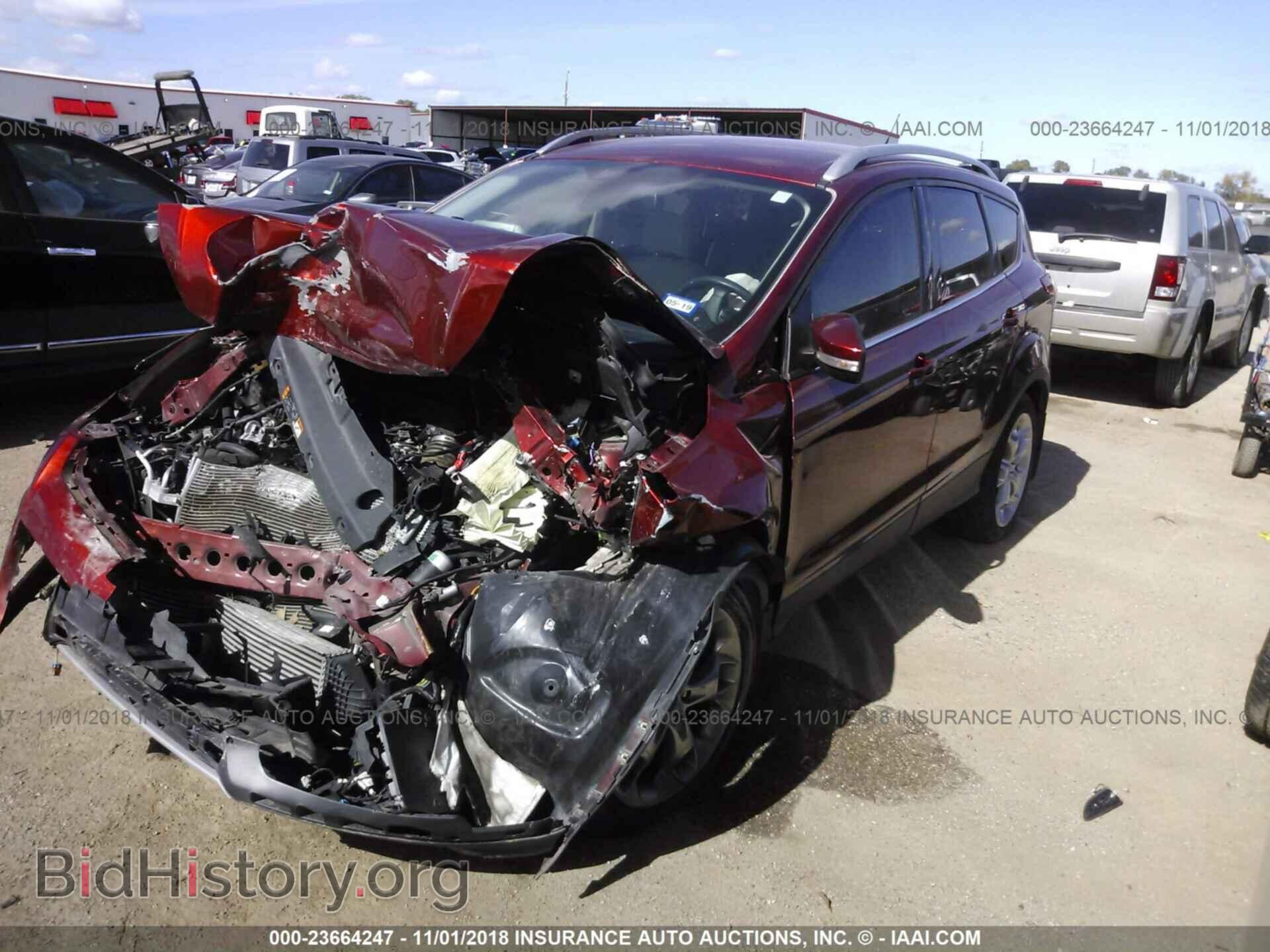 2015 Ford Escape - VIN: 1FMCU0J91FUA07793 - Фото 2