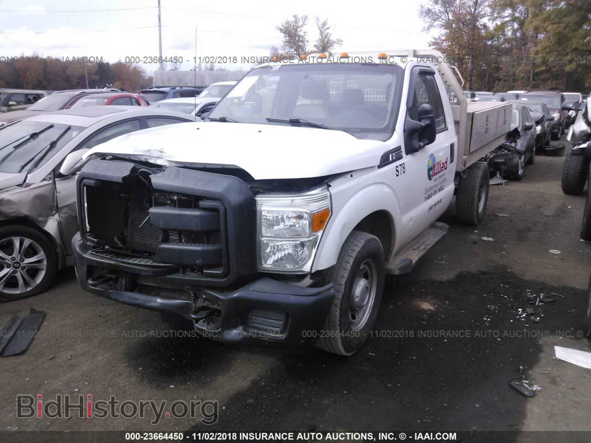 2011 Ford F350 - VIN: 1FDBF3E69BEB78285 - Фото 2