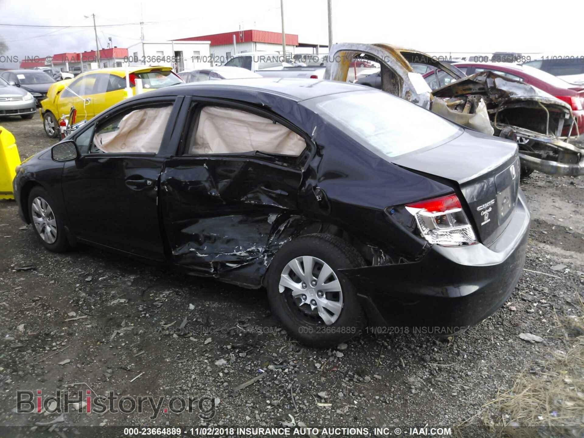 2012 Honda Civic - VIN: 19XFB2F5XCE085556 - Фото 3