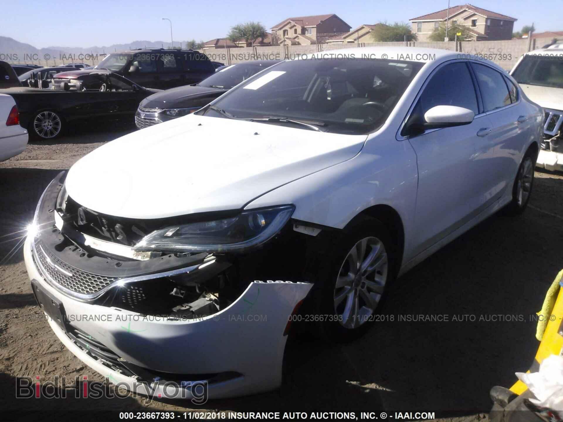2015 Chrysler 200 - VIN: 1C3CCCAB8FN535745 - Photo 2