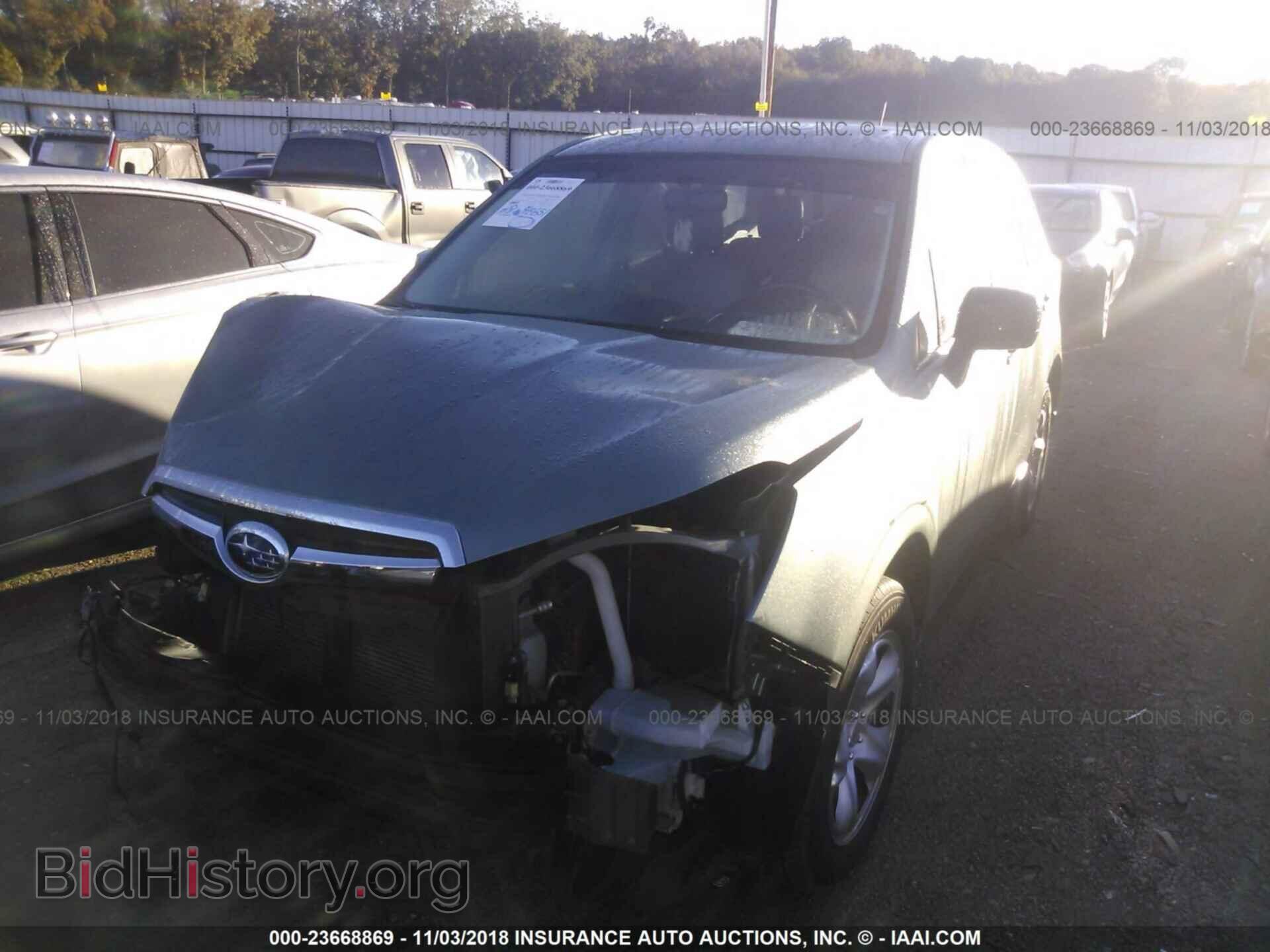 2014 Subaru Forester - VIN: JF2SJAAC0EH488610 - Фото 2