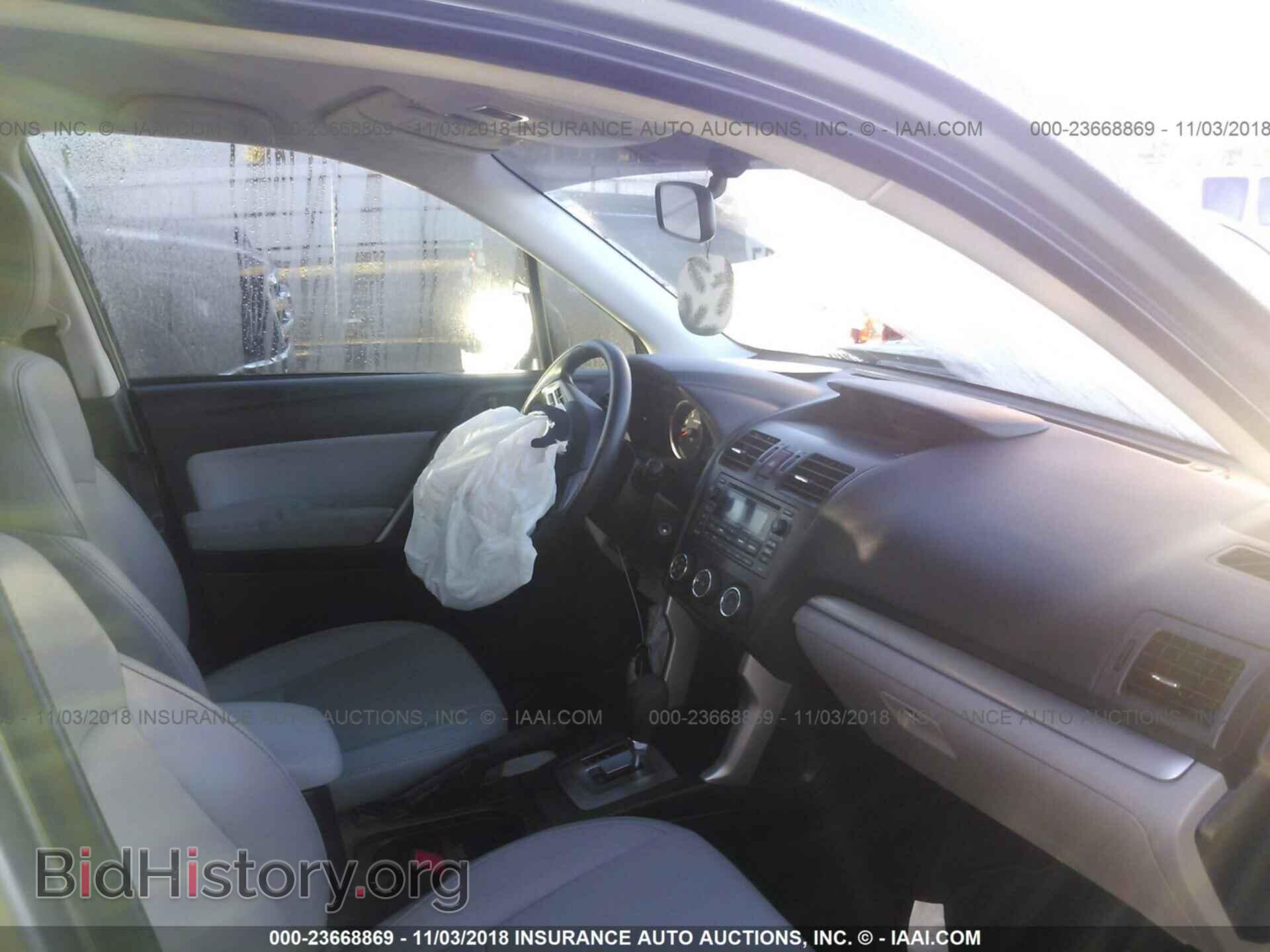 2014 Subaru Forester - VIN: JF2SJAAC0EH488610 - Фото 5