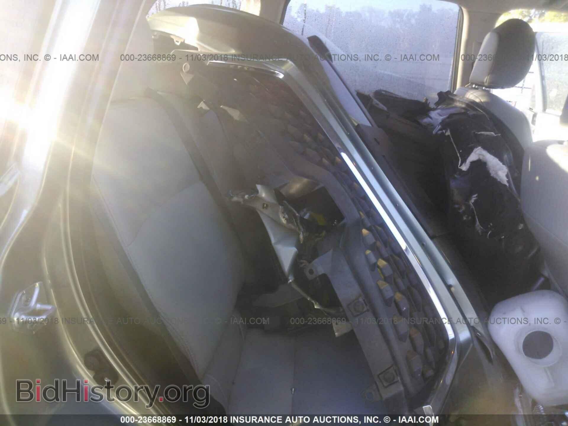2014 Subaru Forester - VIN: JF2SJAAC0EH488610 - Фото 8