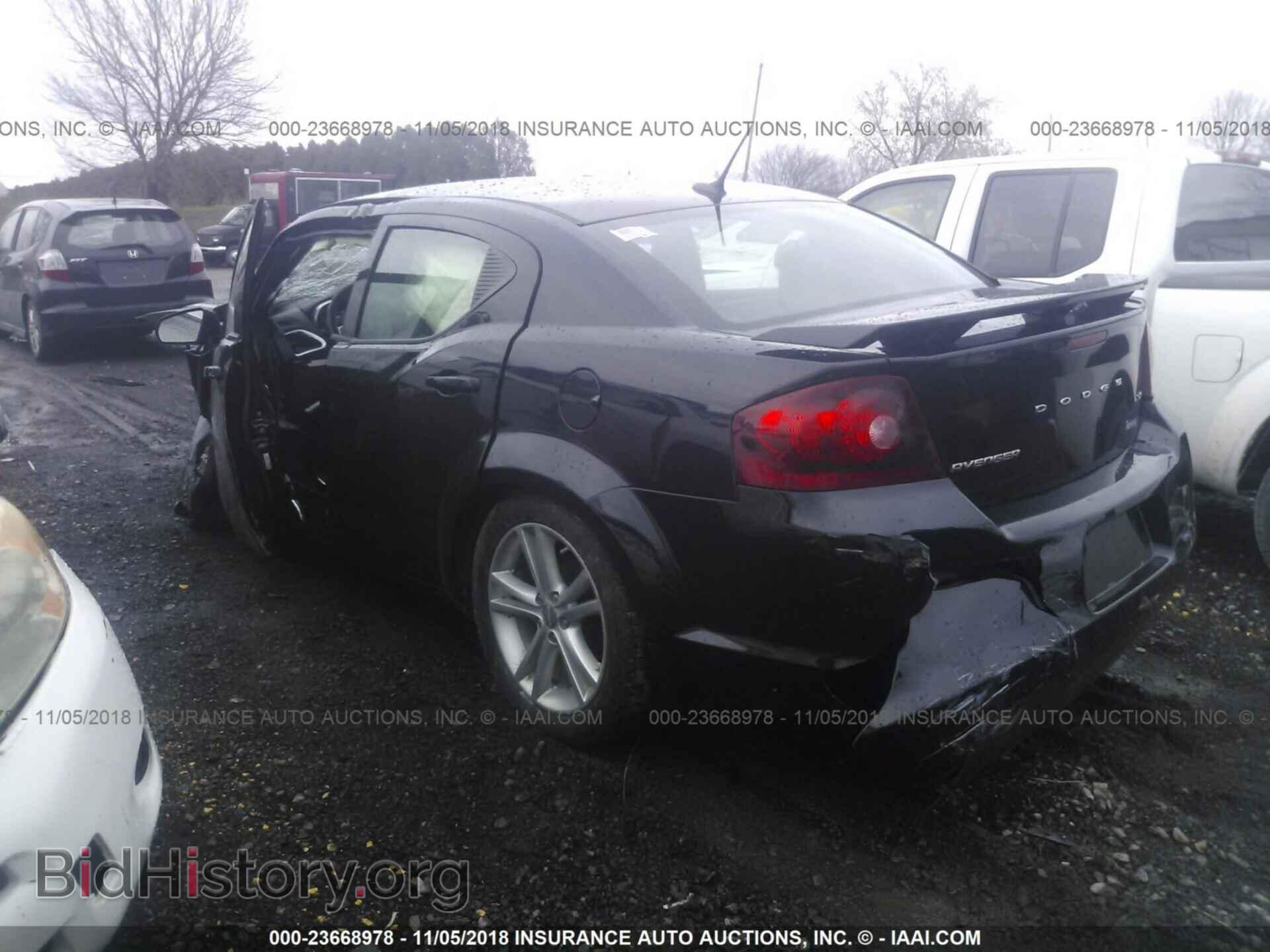2013 Dodge Avenger - VIN: 1C3CDZCB4DN633035 - Фото 3