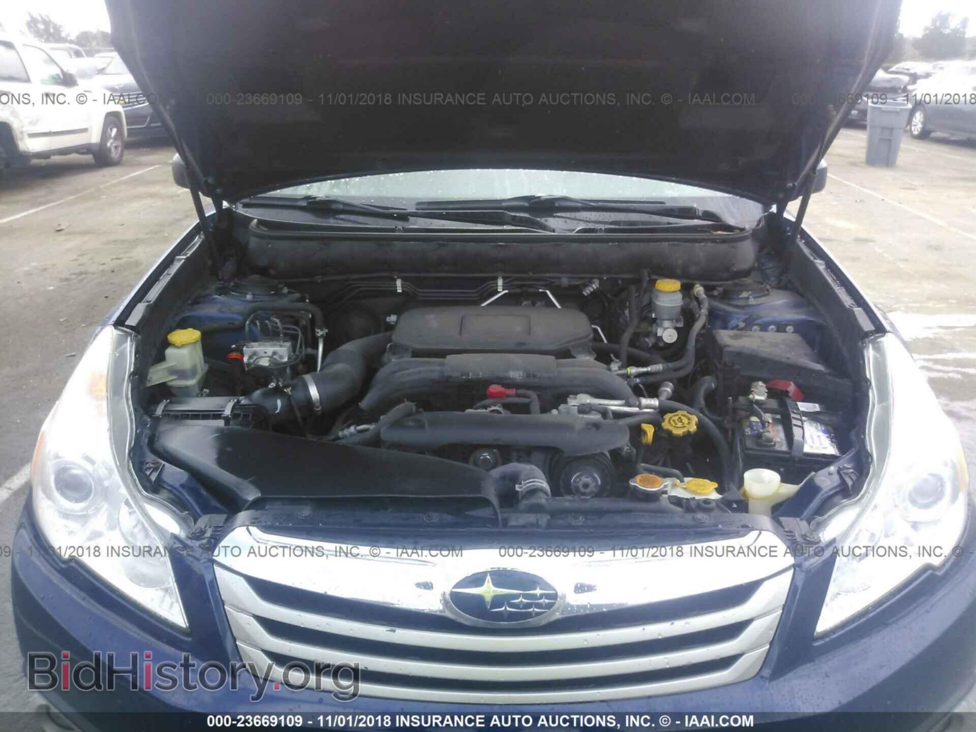 2011 Subaru Outback - VIN: 4S4BRBCC4B3364077 - Фото 10