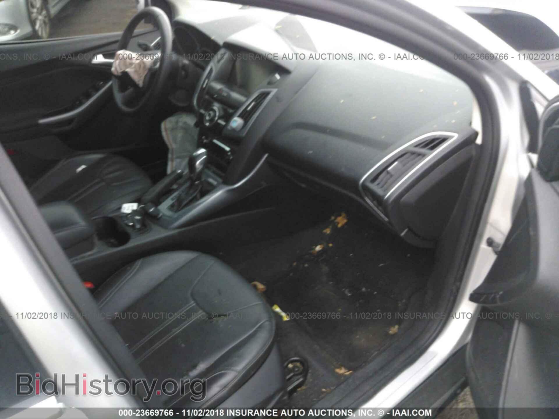 2014 Ford Focus - VIN: 1FADP3J25EL216307 - Photo 5