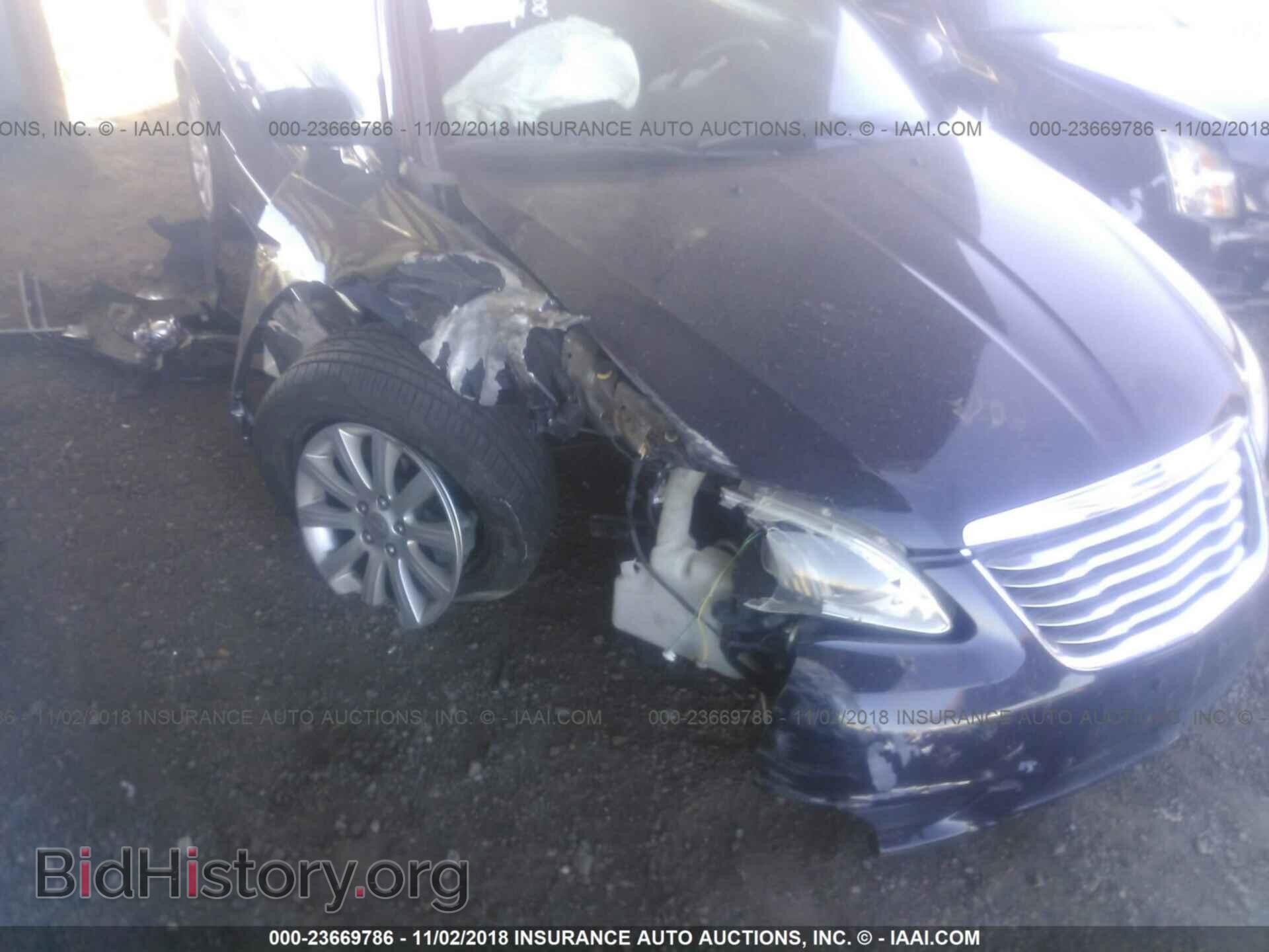 2012 CHRYSLER 200 - VIN: 1C3BCBEG0CN246124 - Фото 6
