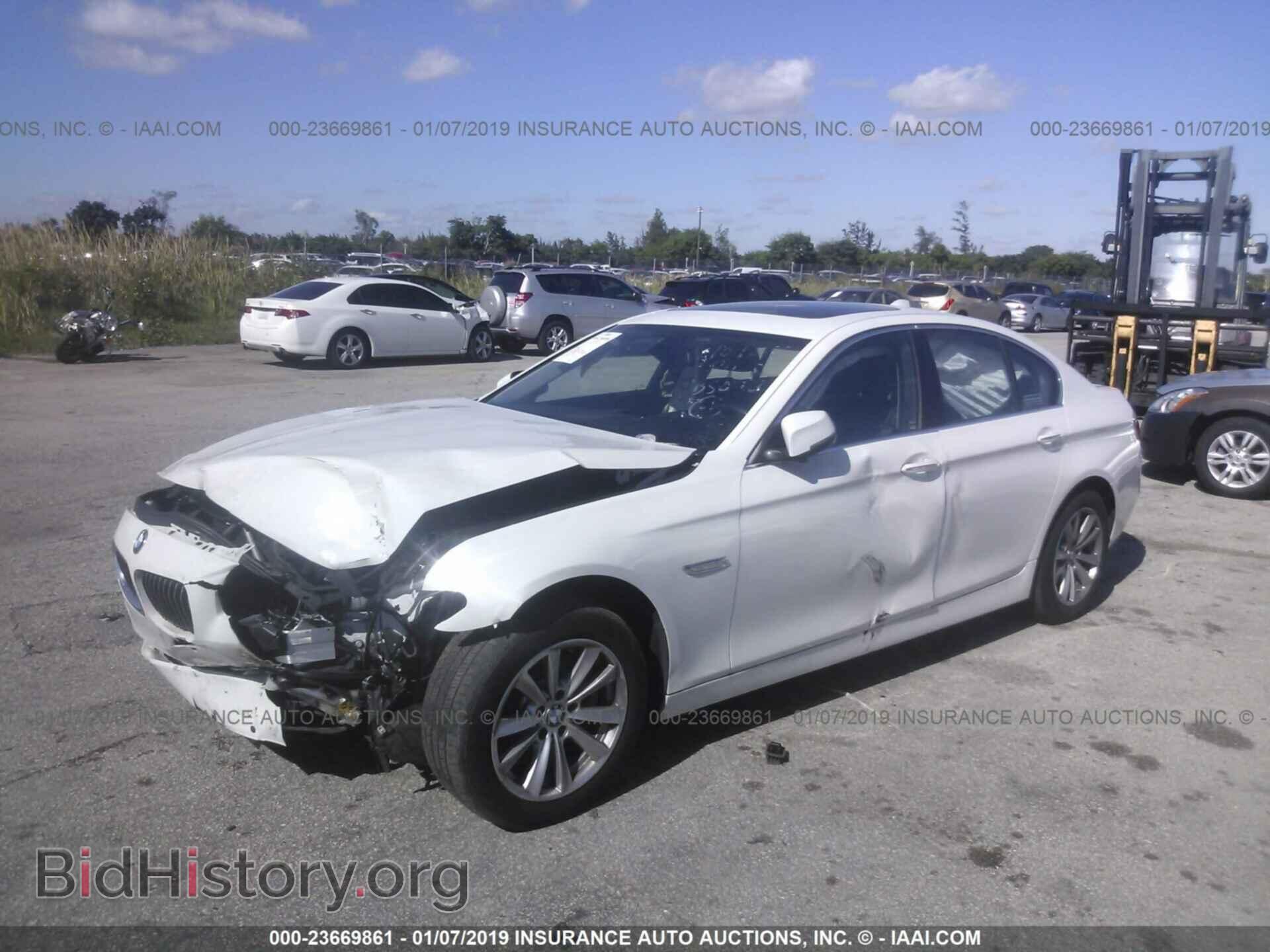 2015 BMW 528 - VIN: WBA5A5C52FD519167 - Фото 2